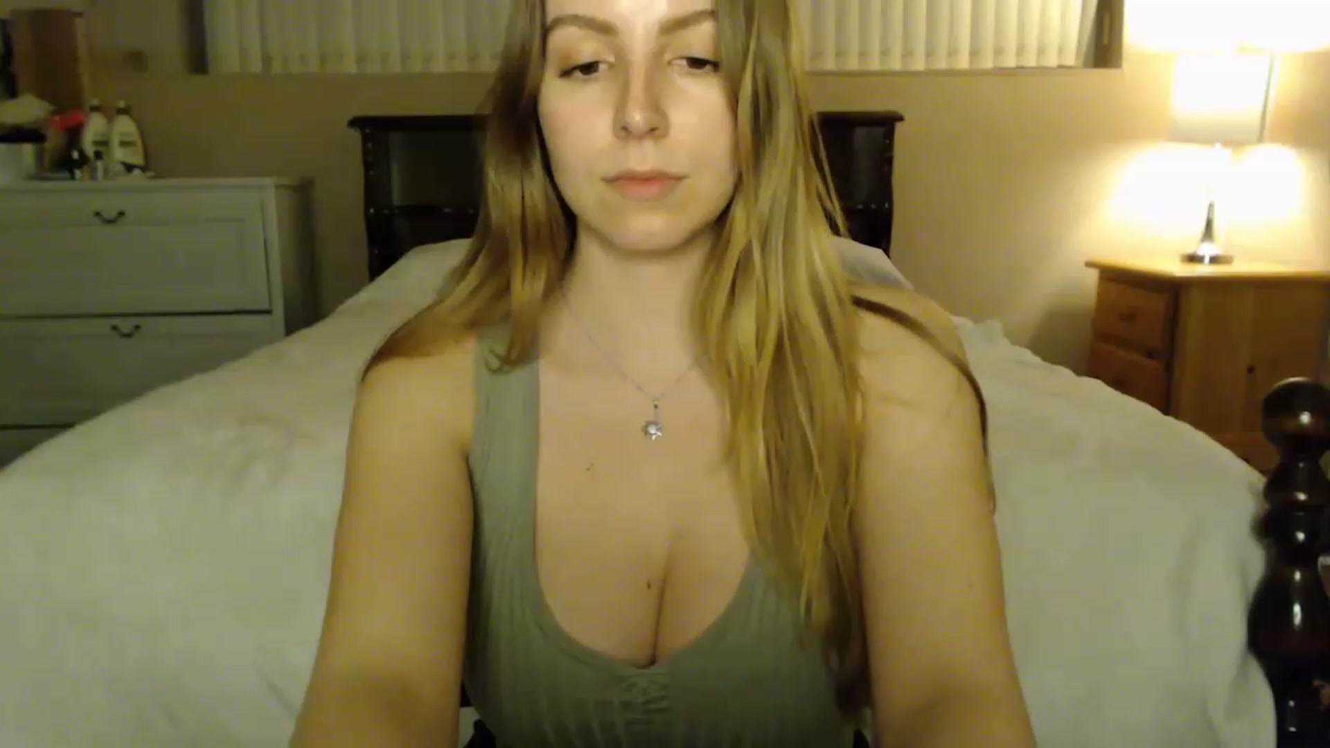 Gallery image thumbnail from MyaDelaney's myfreecams stream on, 03/01/2023, 06:43 image 15 of 20