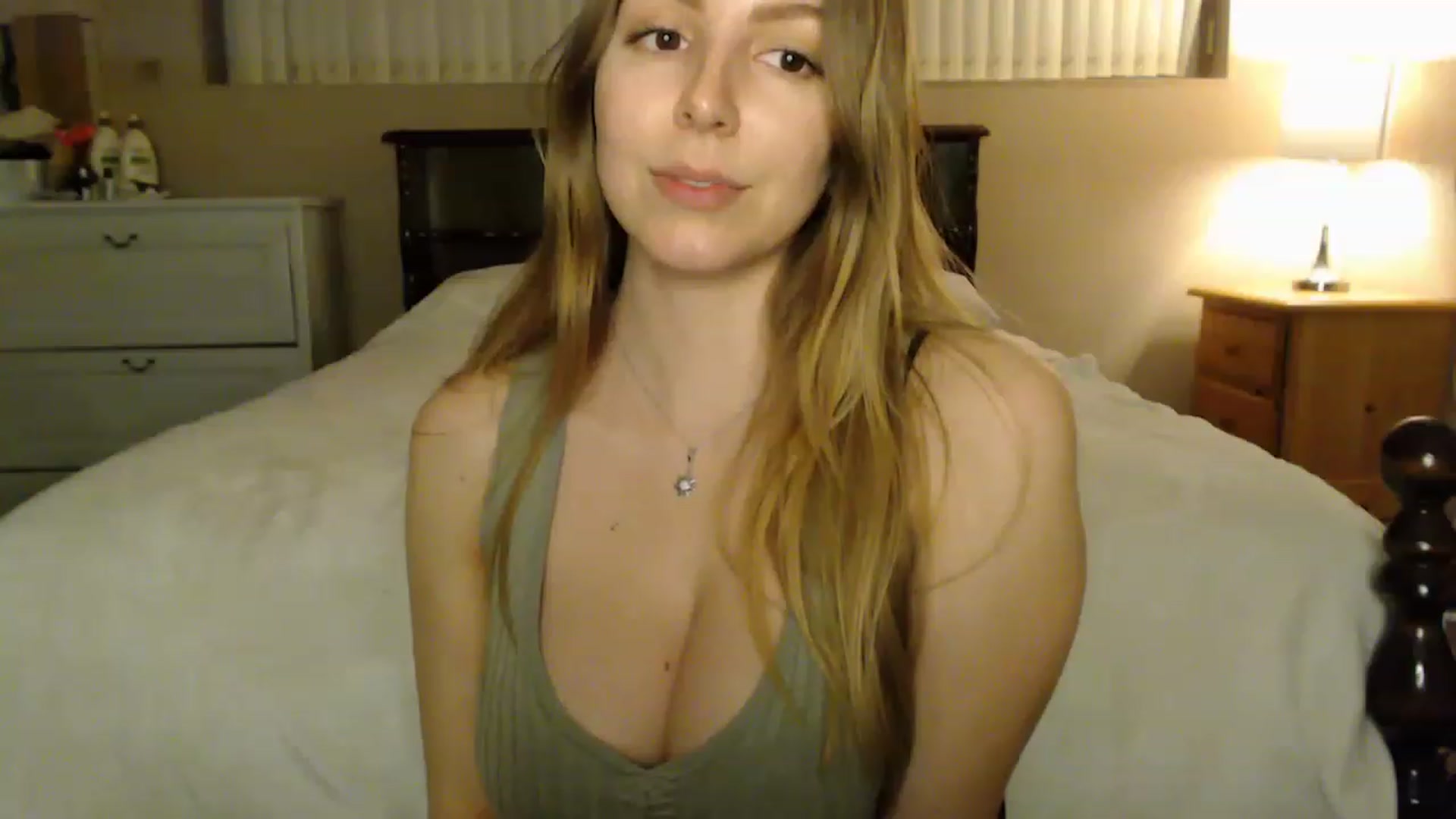 Gallery image thumbnail from MyaDelaney's myfreecams stream on, 03/01/2023, 06:43 image 6 of 20
