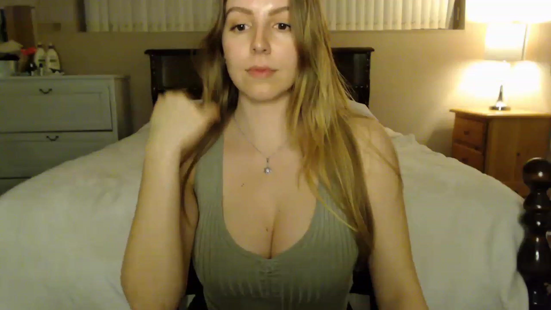 Gallery image thumbnail from MyaDelaney's myfreecams stream on, 03/01/2023, 06:43 image 2 of 20