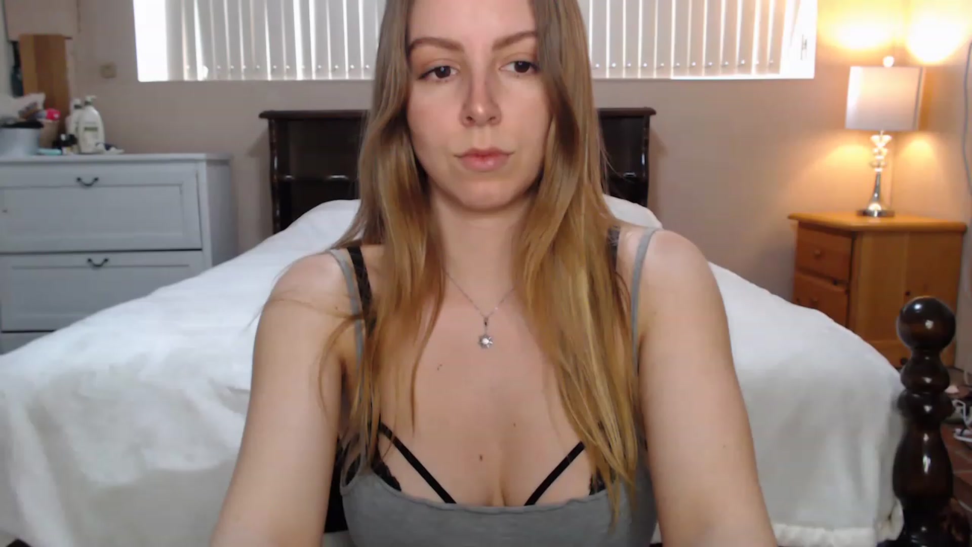 Gallery image thumbnail from MyaDelaney's myfreecams stream on, 03/03/2023, 20:35 image 8 of 20