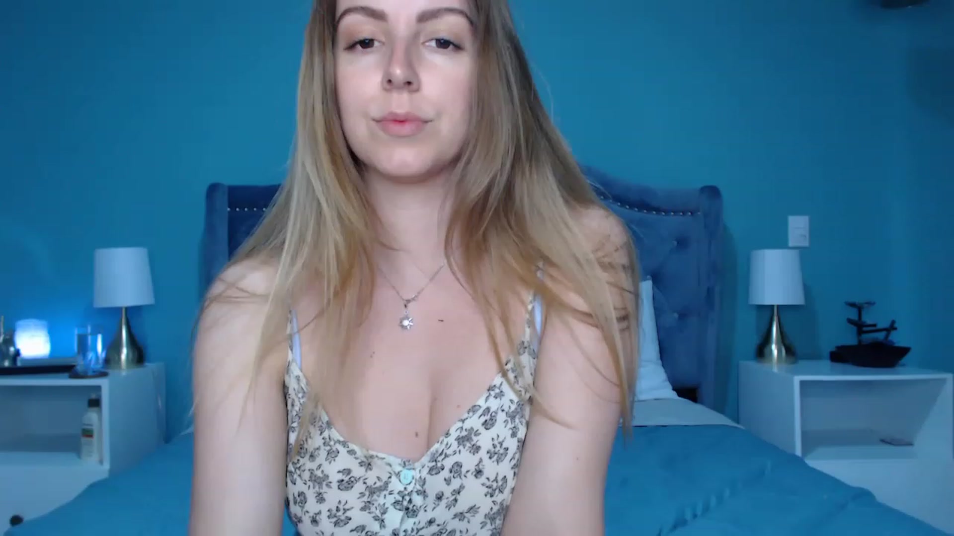 Gallery image thumbnail from MyaDelaney's myfreecams stream on, 03/26/2023, 21:43 image 19 of 20