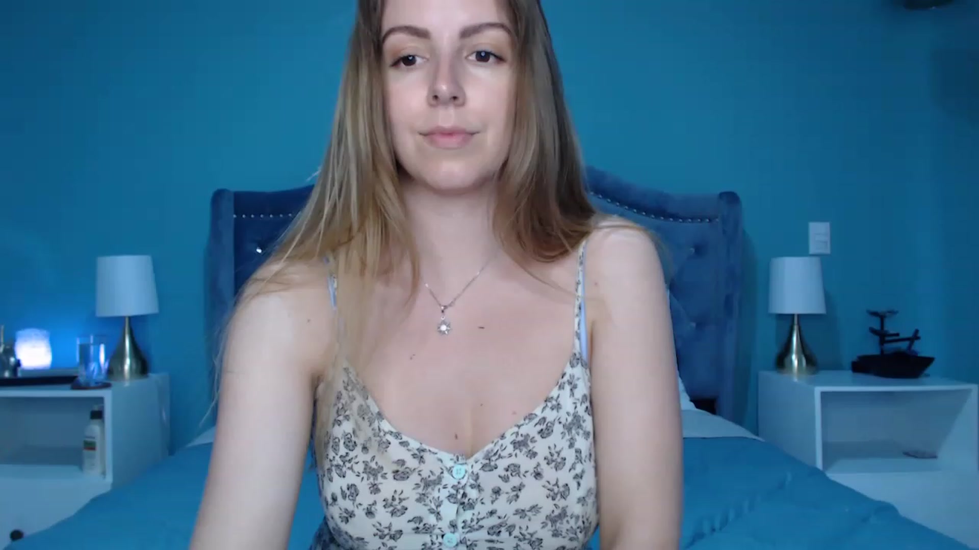 Gallery image thumbnail from MyaDelaney's myfreecams stream on, 03/26/2023, 21:43 image 16 of 20