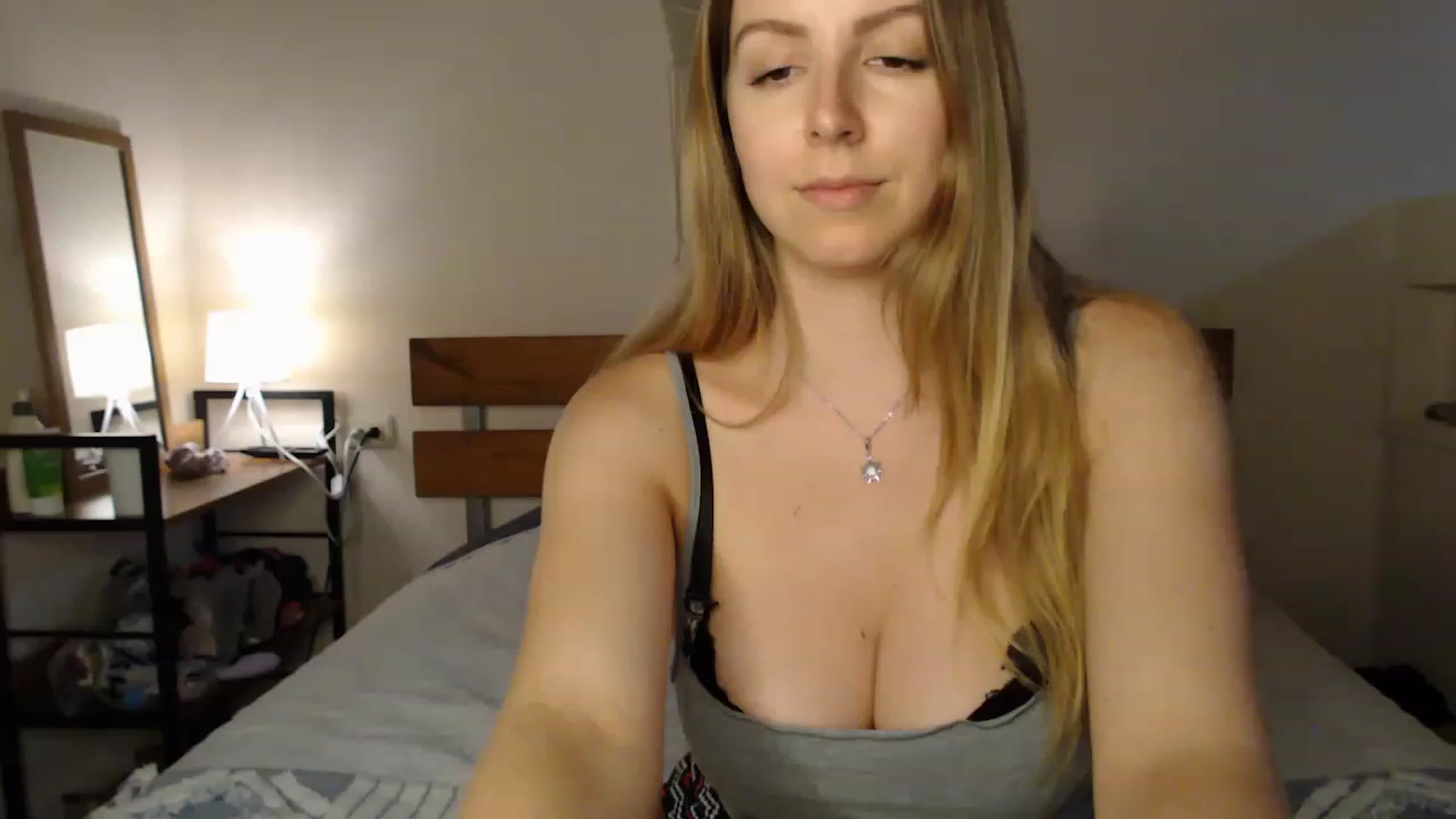 Gallery image thumbnail from MyaDelaney's myfreecams stream on, 03/31/2023, 23:15 image 10 of 20