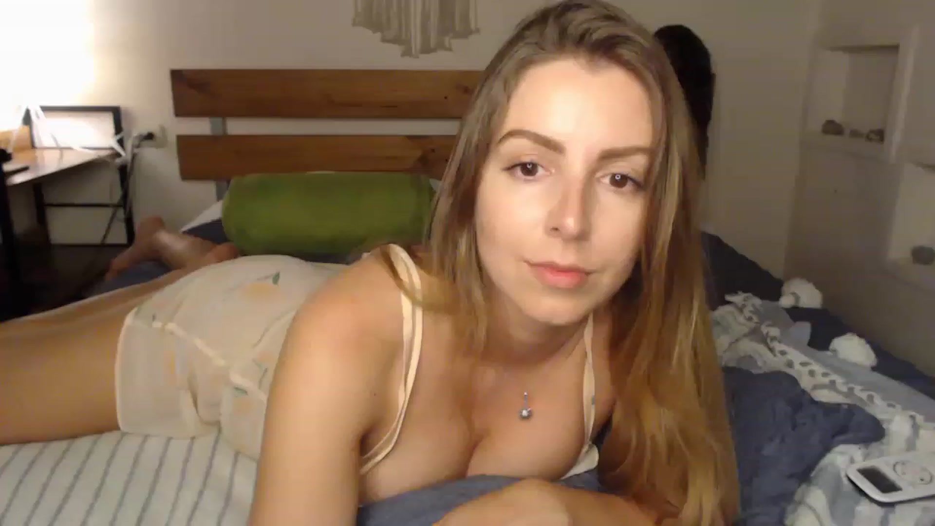 Gallery image thumbnail from MyaDelaney's myfreecams stream on, 04/10/2023, 05:07 image 6 of 20