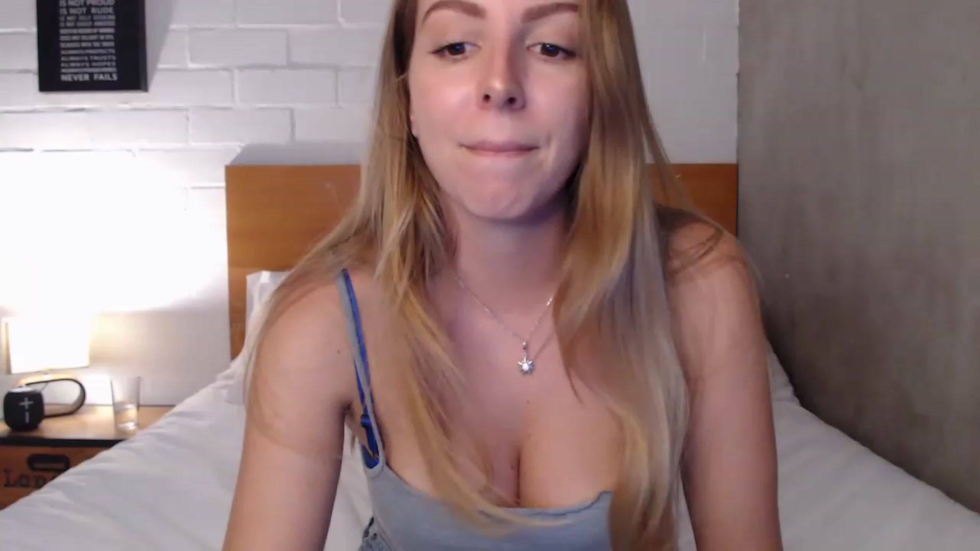 Gallery image thumbnail from MyaDelaney's myfreecams stream on, 06/03/2023, 20:29 image 5 of 20