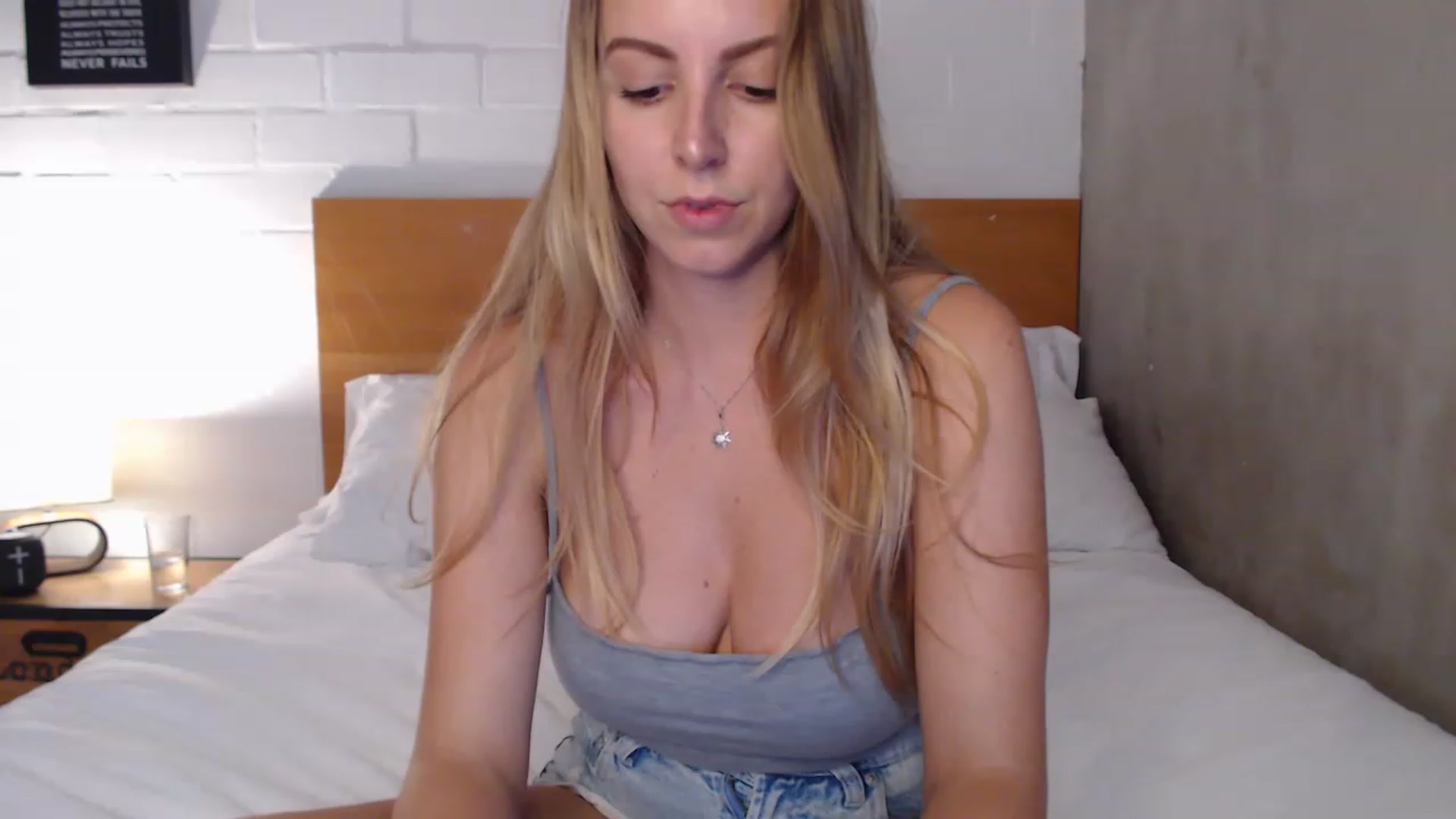 Gallery image thumbnail from MyaDelaney's myfreecams stream on, 06/03/2023, 22:33 image 4 of 20