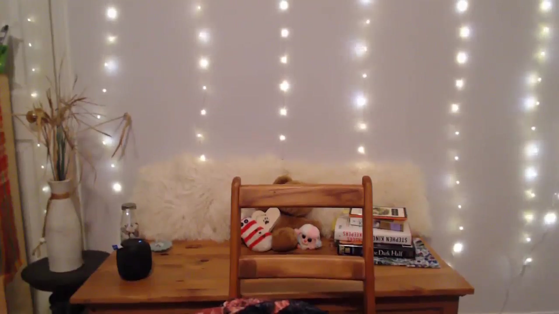 Gallery image thumbnail from MyaDelaney's myfreecams stream on, 01/26/2024, 02:15 image 20 of 20