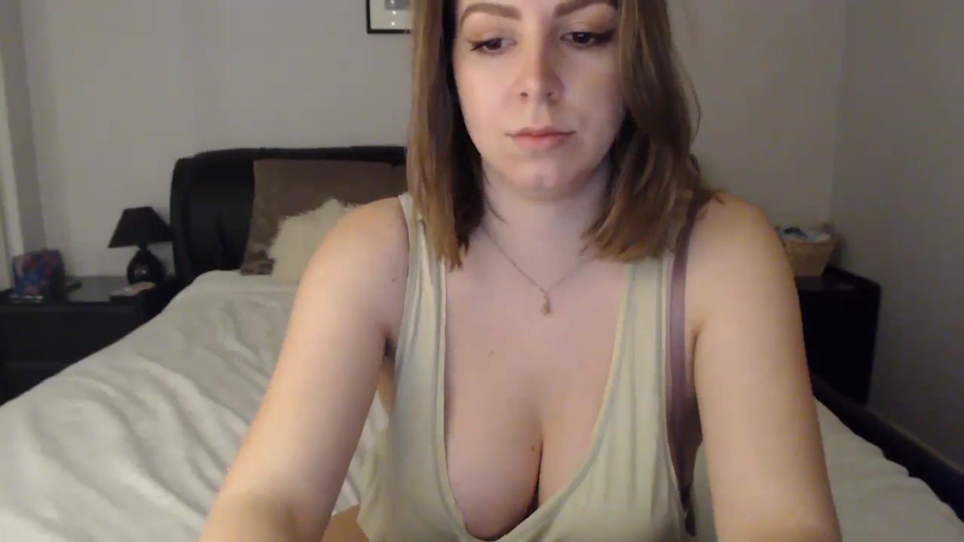 Gallery image thumbnail from MyaDelaney's myfreecams stream on, 02/19/2024, 08:30 image 11 of 20