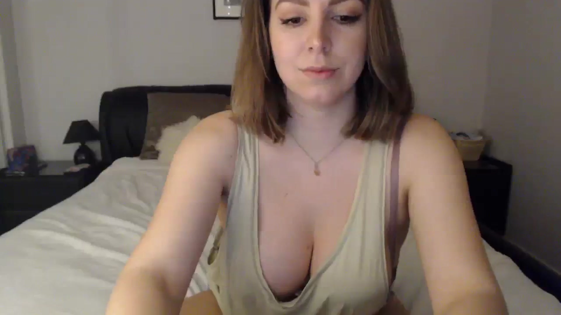 Gallery image thumbnail from MyaDelaney's myfreecams stream on, 02/19/2024, 08:30 image 3 of 20