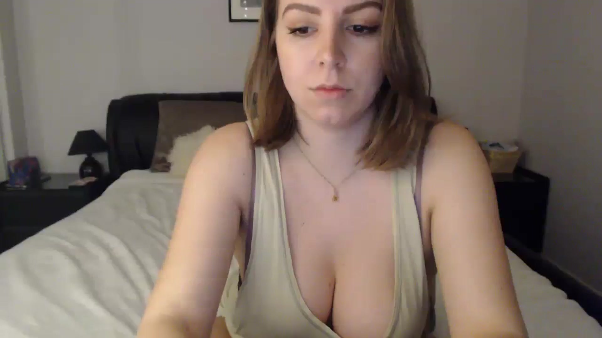 Gallery image thumbnail from MyaDelaney's myfreecams stream on, 02/19/2024, 08:30 image 15 of 20