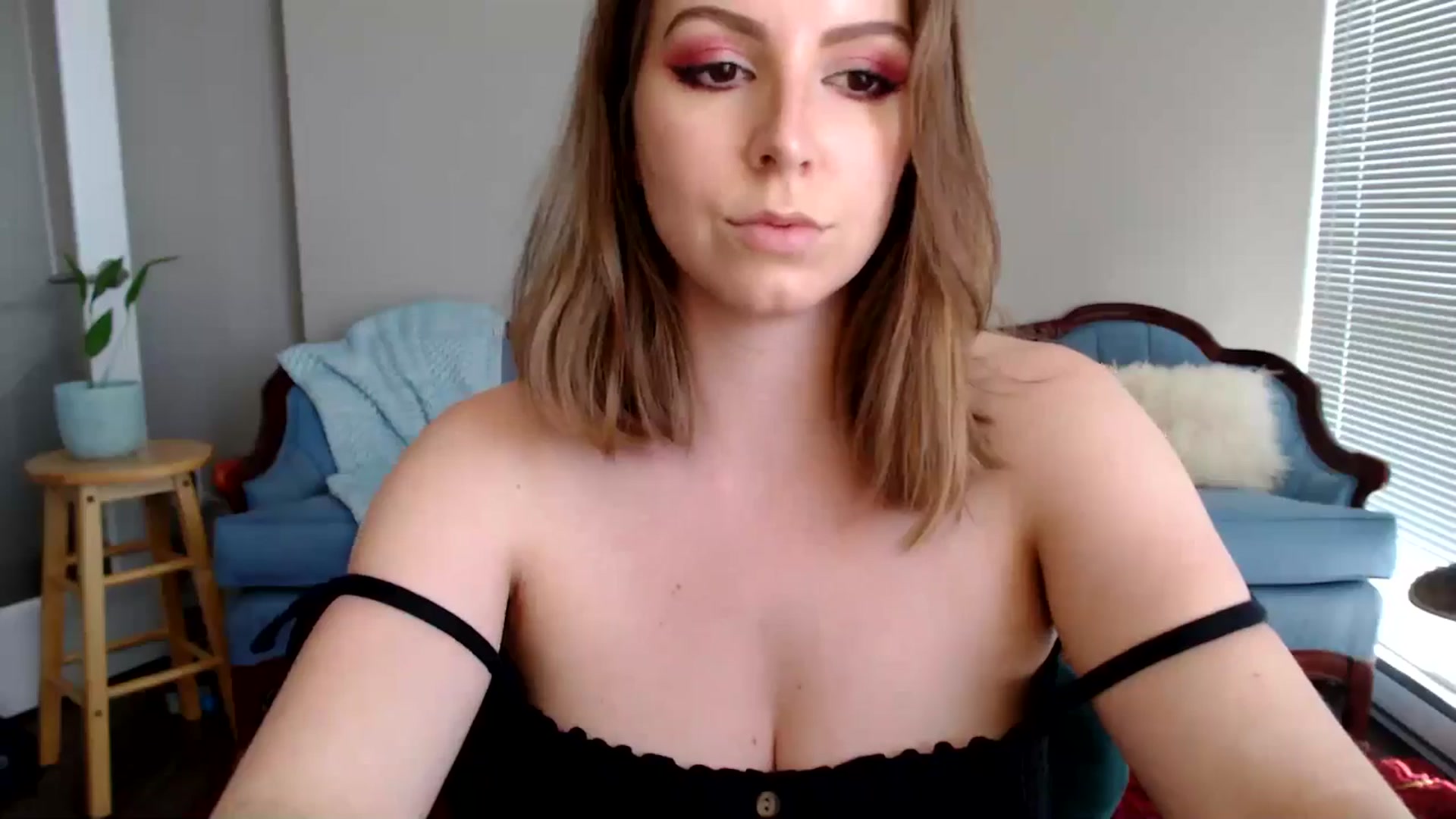 Gallery image thumbnail from MyaDelaney's myfreecams stream on, 04/30/2024, 21:34 image 10 of 20