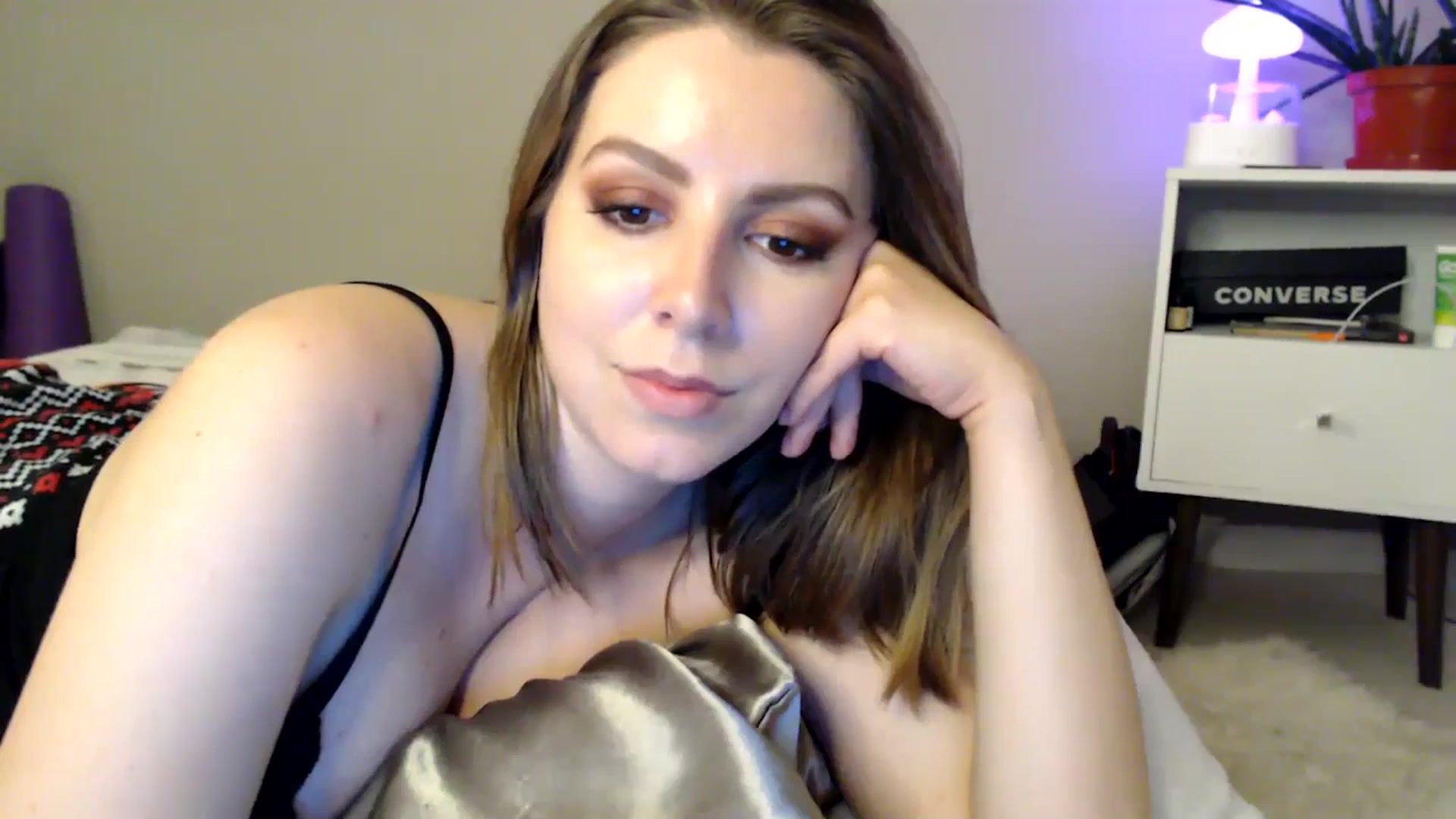 Gallery image thumbnail from MyaDelaney's myfreecams stream on, 05/16/2024, 06:33 image 19 of 20