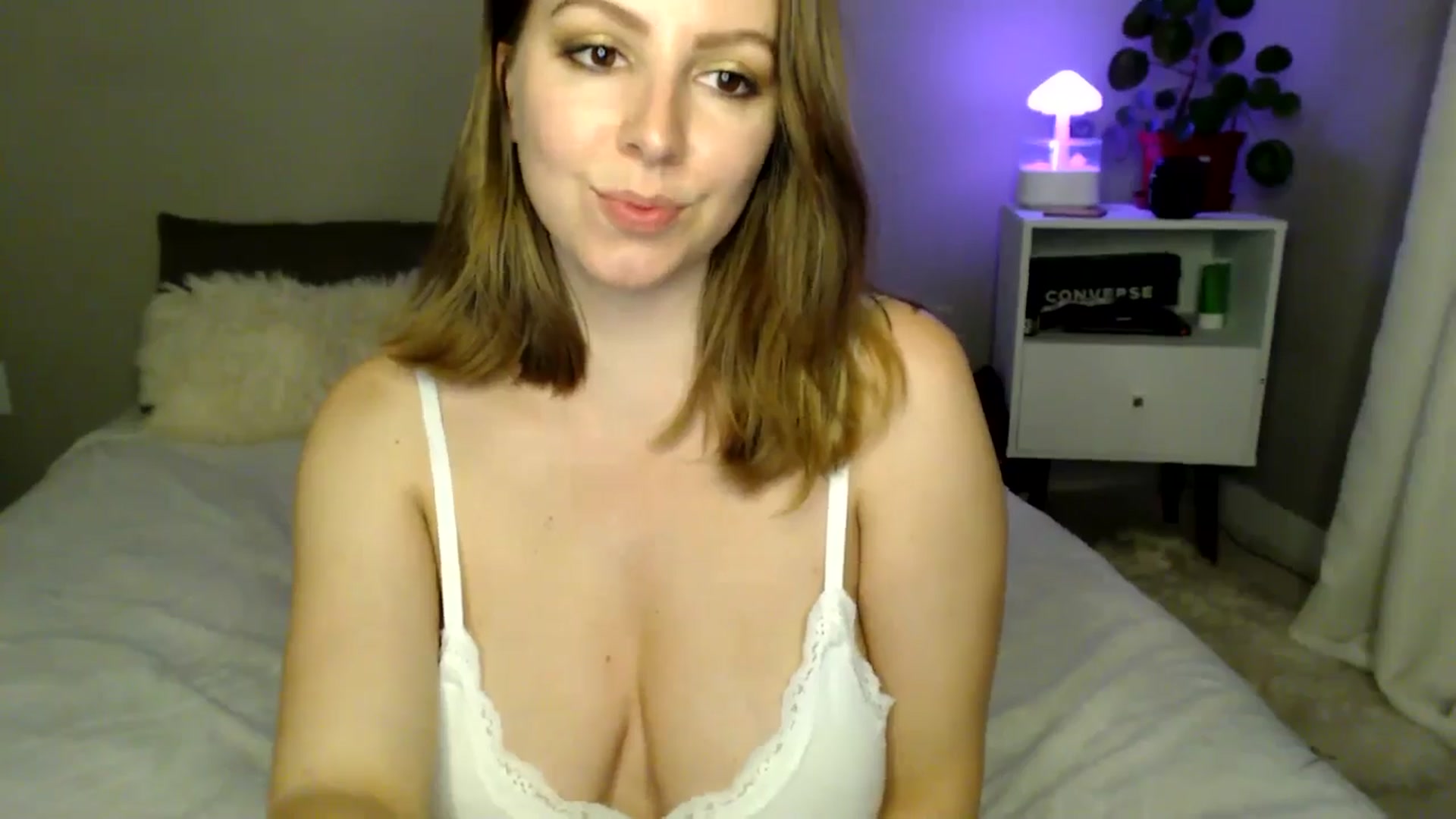 Gallery image thumbnail from MyaDelaney's myfreecams stream on, 05/29/2024, 05:29 image 12 of 20