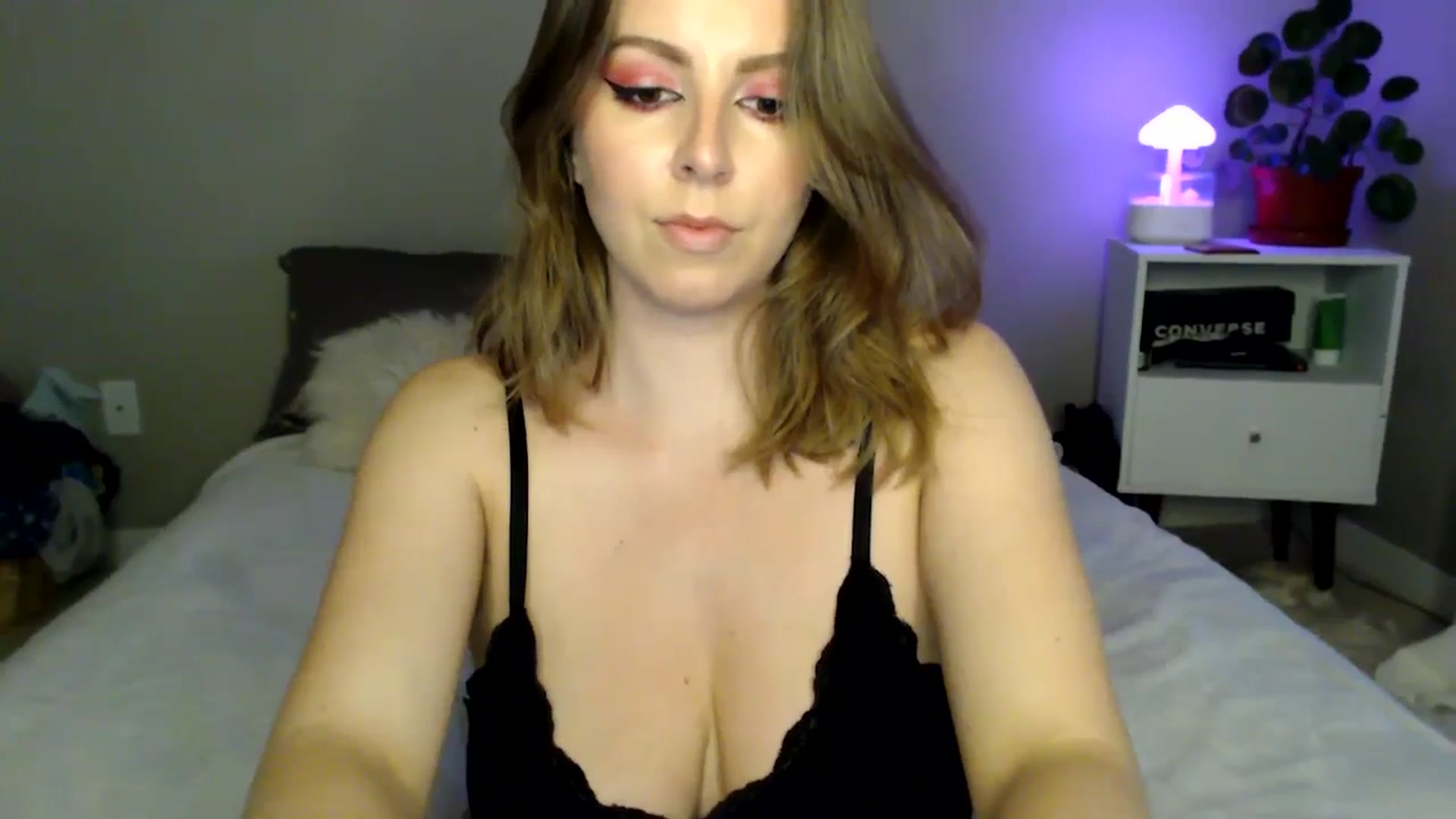 Gallery image thumbnail from MyaDelaney's myfreecams stream on, 05/31/2024, 04:14 image 5 of 20