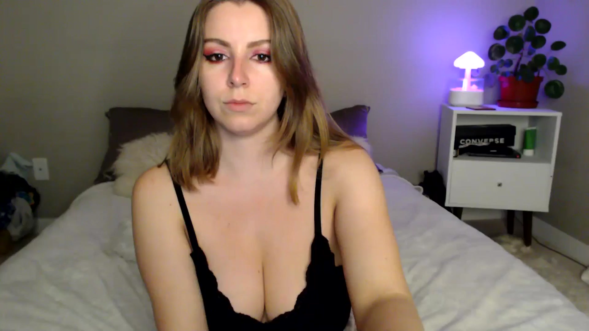 Gallery image thumbnail from MyaDelaney's myfreecams stream on, 05/31/2024, 05:23 image 3 of 20