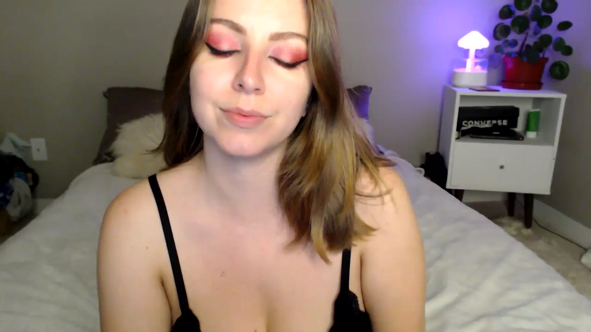 Gallery image thumbnail from MyaDelaney's myfreecams stream on, 05/31/2024, 05:23 image 6 of 20