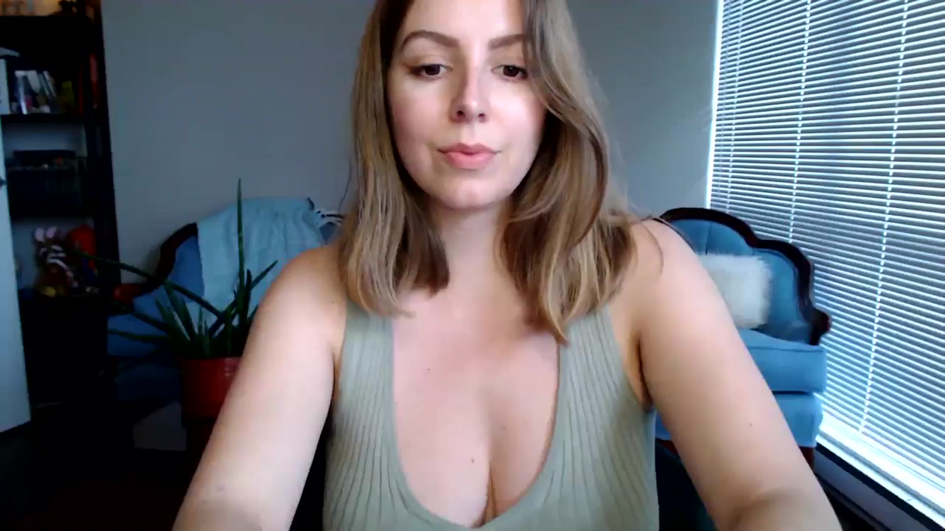 Gallery image thumbnail from MyaDelaney's myfreecams stream on, 06/01/2024, 23:54 image 19 of 20