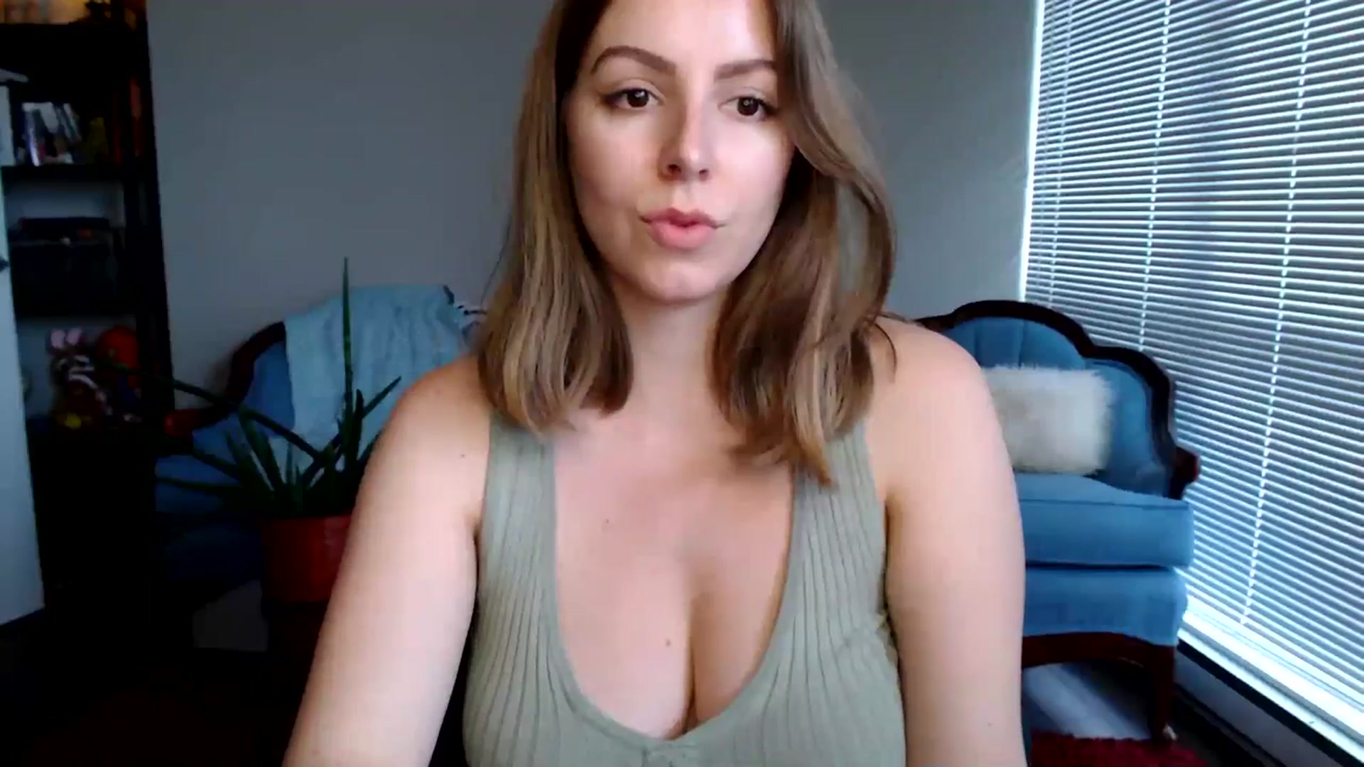 Gallery image thumbnail from MyaDelaney's myfreecams stream on, 06/01/2024, 23:54 image 15 of 20