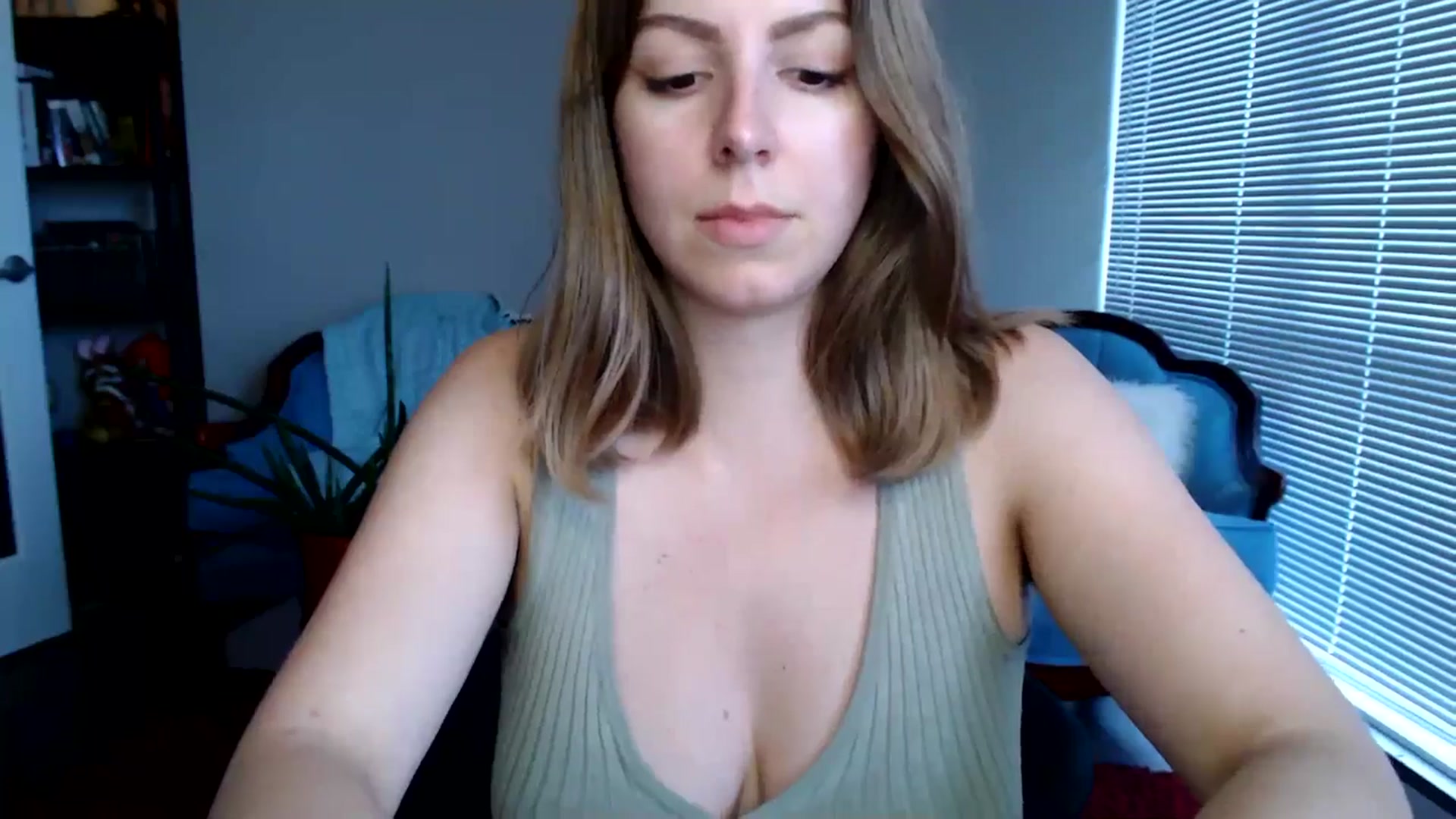 Gallery image thumbnail from MyaDelaney's myfreecams stream on, 06/02/2024, 24:36 image 12 of 20