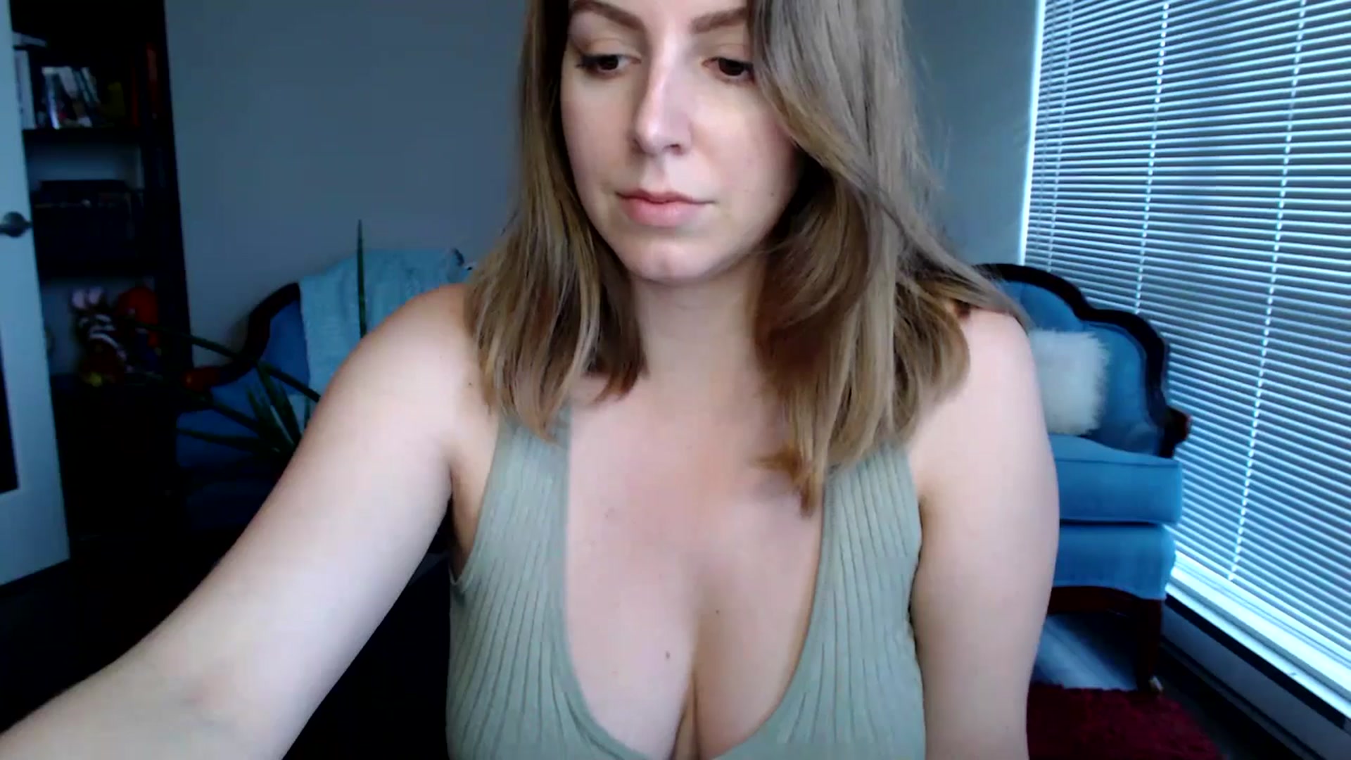 Gallery image thumbnail from MyaDelaney's myfreecams stream on, 06/02/2024, 24:36 image 19 of 20