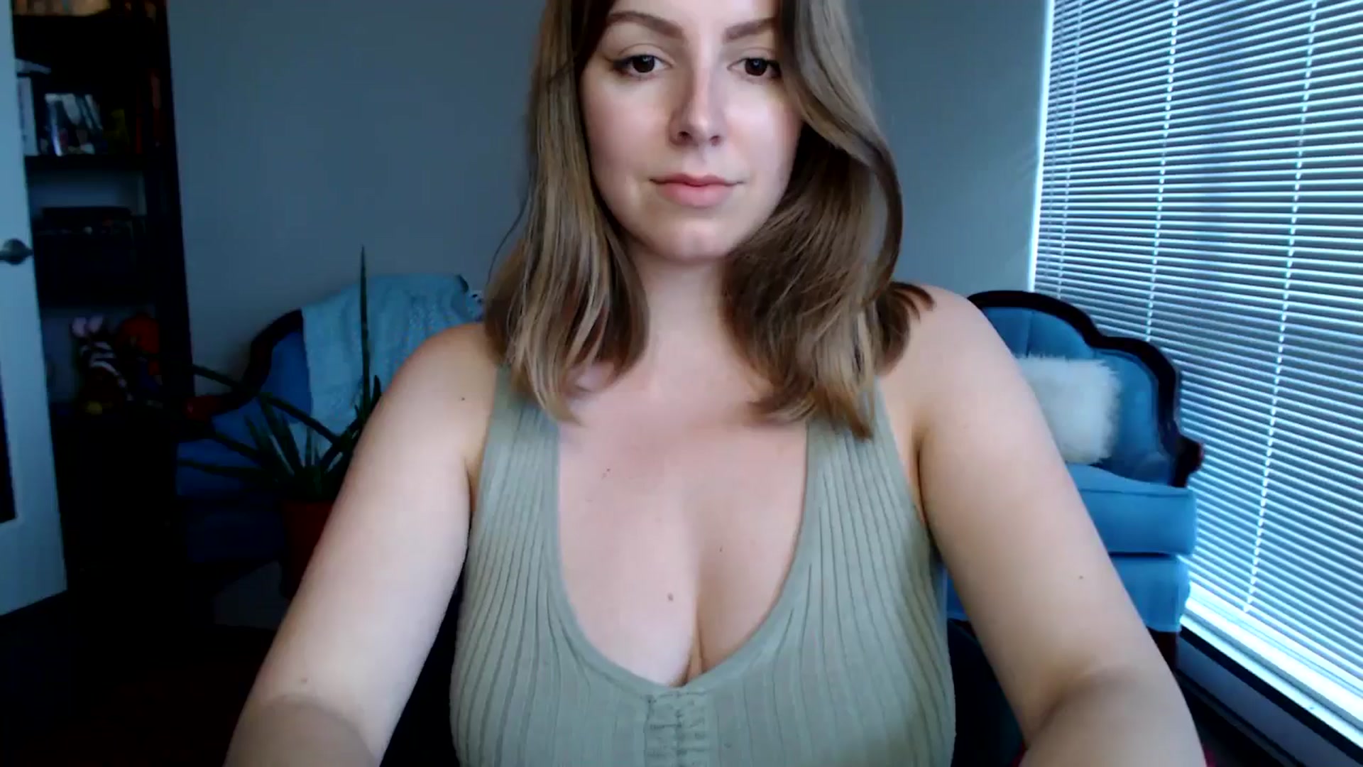 Gallery image thumbnail from MyaDelaney's myfreecams stream on, 06/02/2024, 24:36 image 11 of 20
