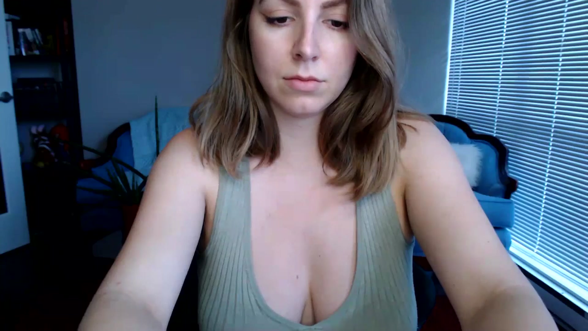 Gallery image thumbnail from MyaDelaney's myfreecams stream on, 06/02/2024, 24:36 image 16 of 20