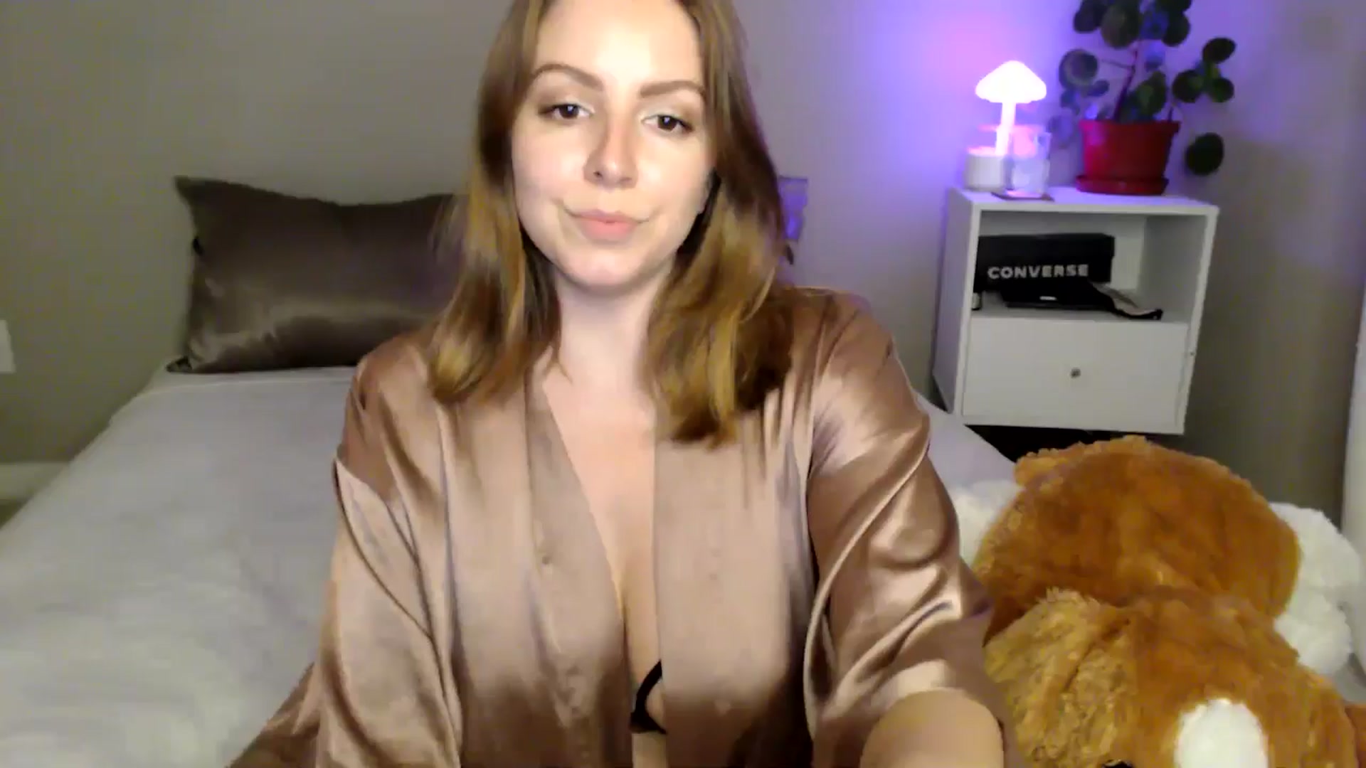 Gallery image thumbnail from MyaDelaney's myfreecams stream on, 06/03/2024, 05:47 image 1 of 20