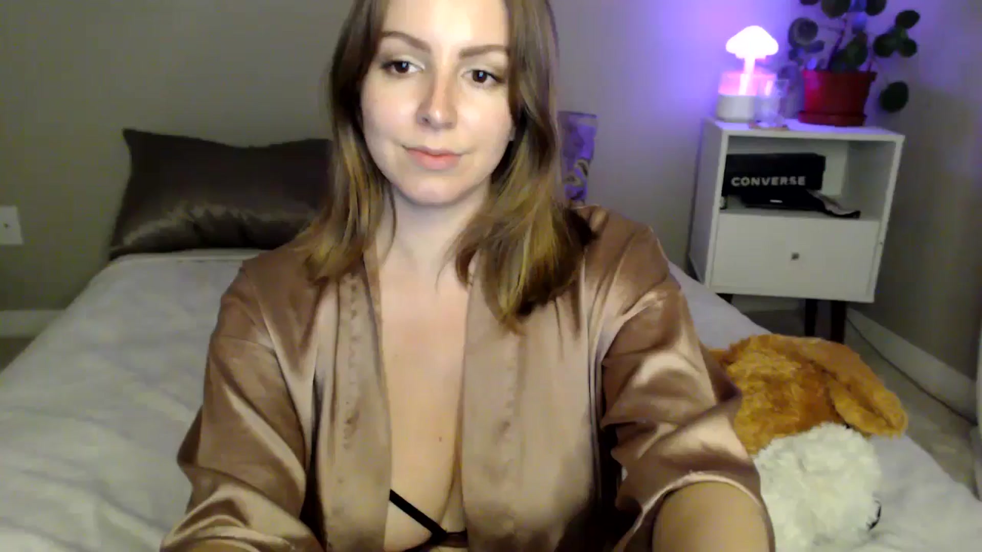 Gallery image thumbnail from MyaDelaney's myfreecams stream on, 06/03/2024, 06:57 image 2 of 20