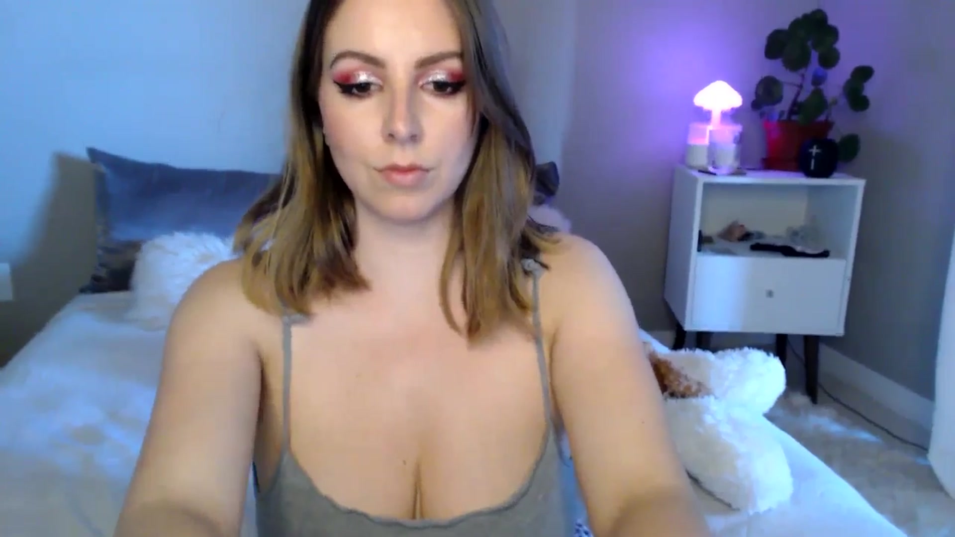 Gallery image thumbnail from MyaDelaney's myfreecams stream on, 06/06/2024, 04:06 image 3 of 20