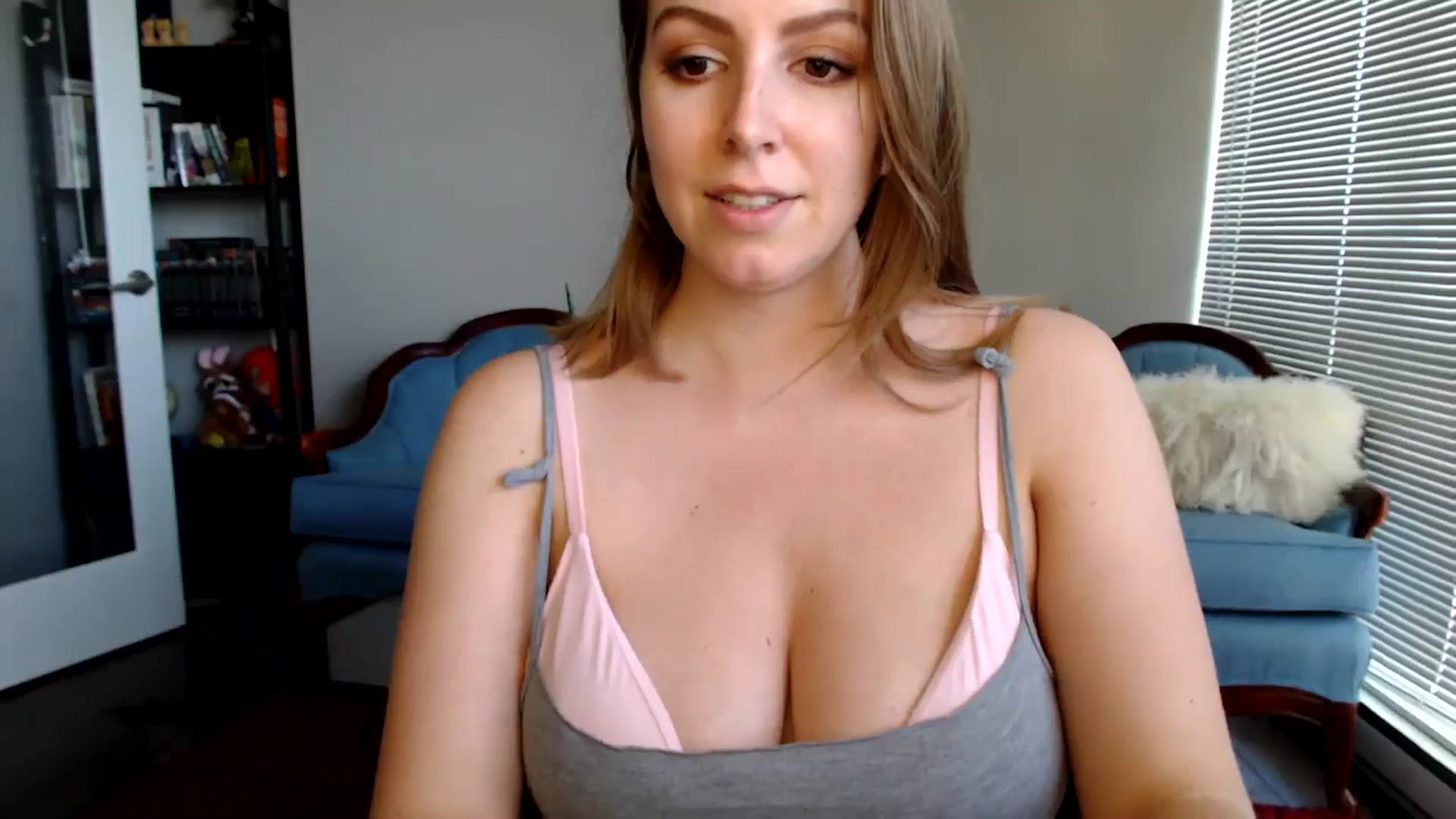 Gallery image thumbnail from MyaDelaney's myfreecams stream on, 06/07/2024, 24:00 image 10 of 20
