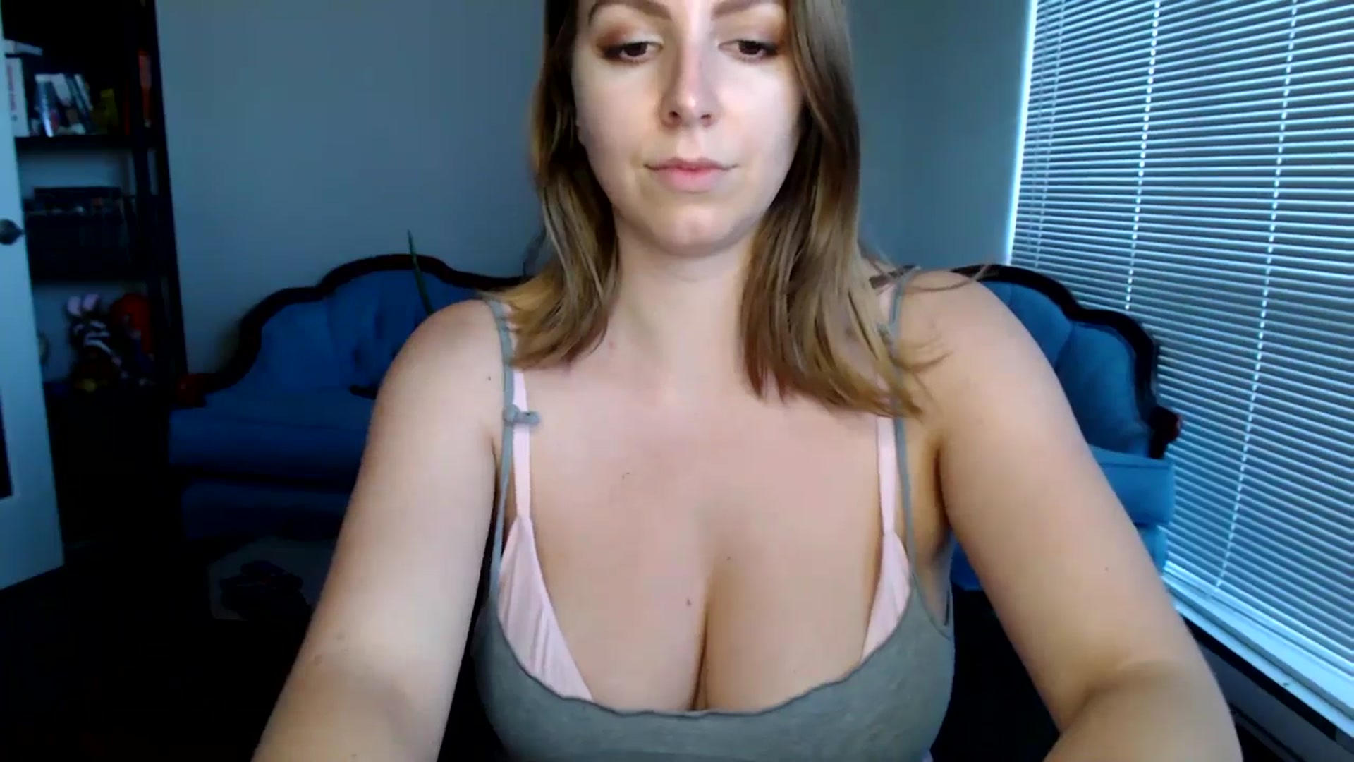 Gallery image thumbnail from MyaDelaney's myfreecams stream on, 06/07/2024, 03:20 image 11 of 20