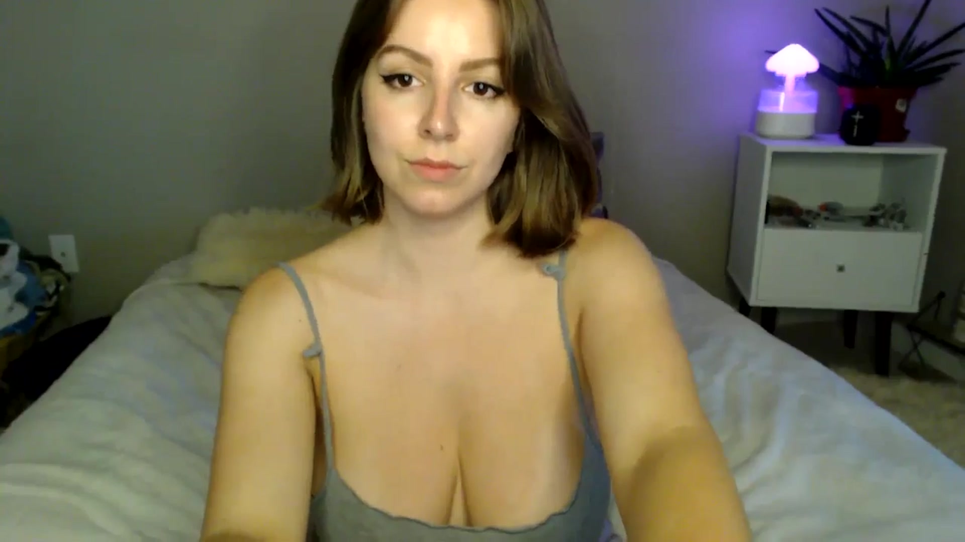 Gallery image thumbnail from MyaDelaney's myfreecams stream on, 06/14/2024, 04:54 image 2 of 20