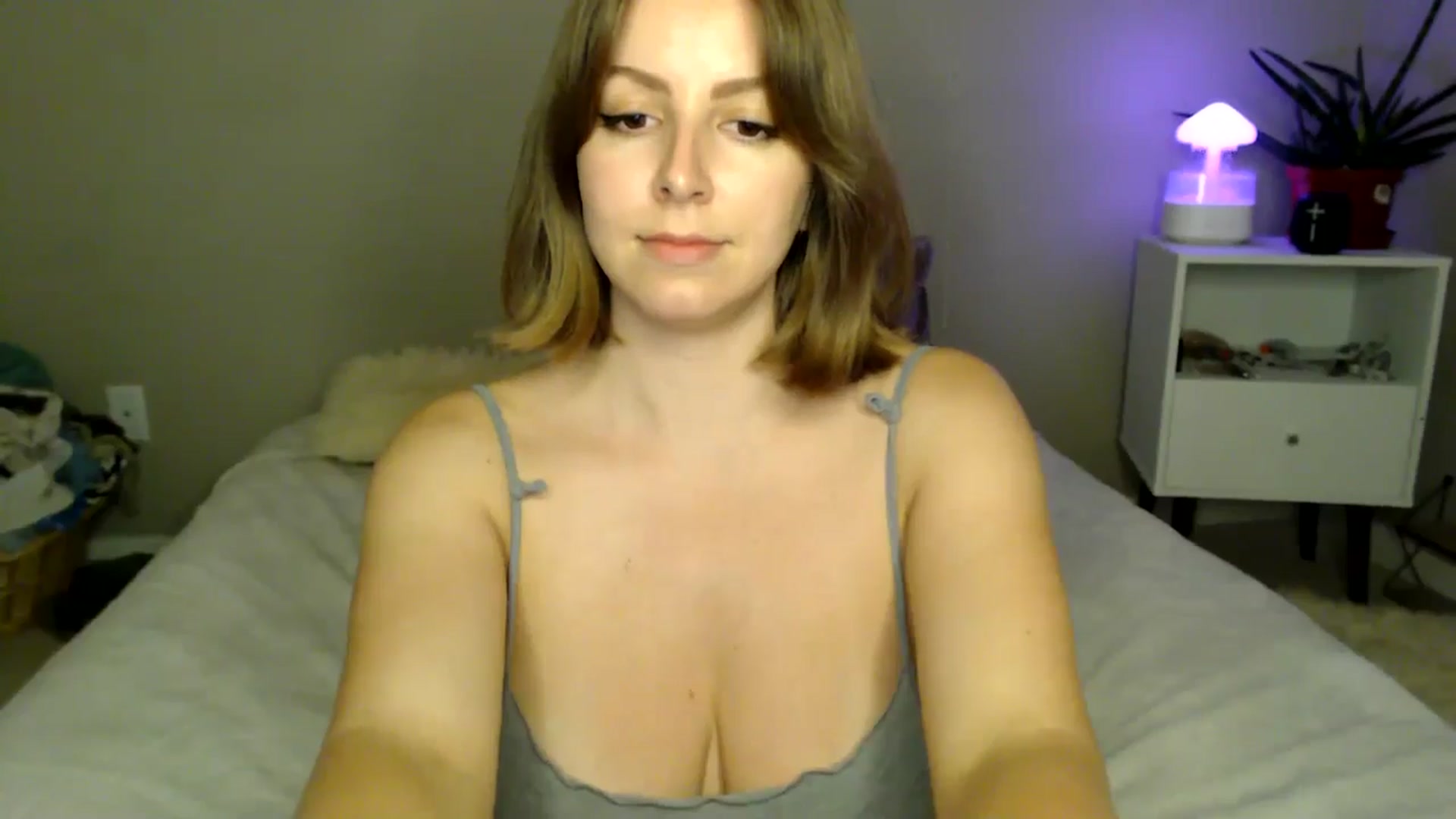 Gallery image thumbnail from MyaDelaney's myfreecams stream on, 06/14/2024, 04:54 image 14 of 20