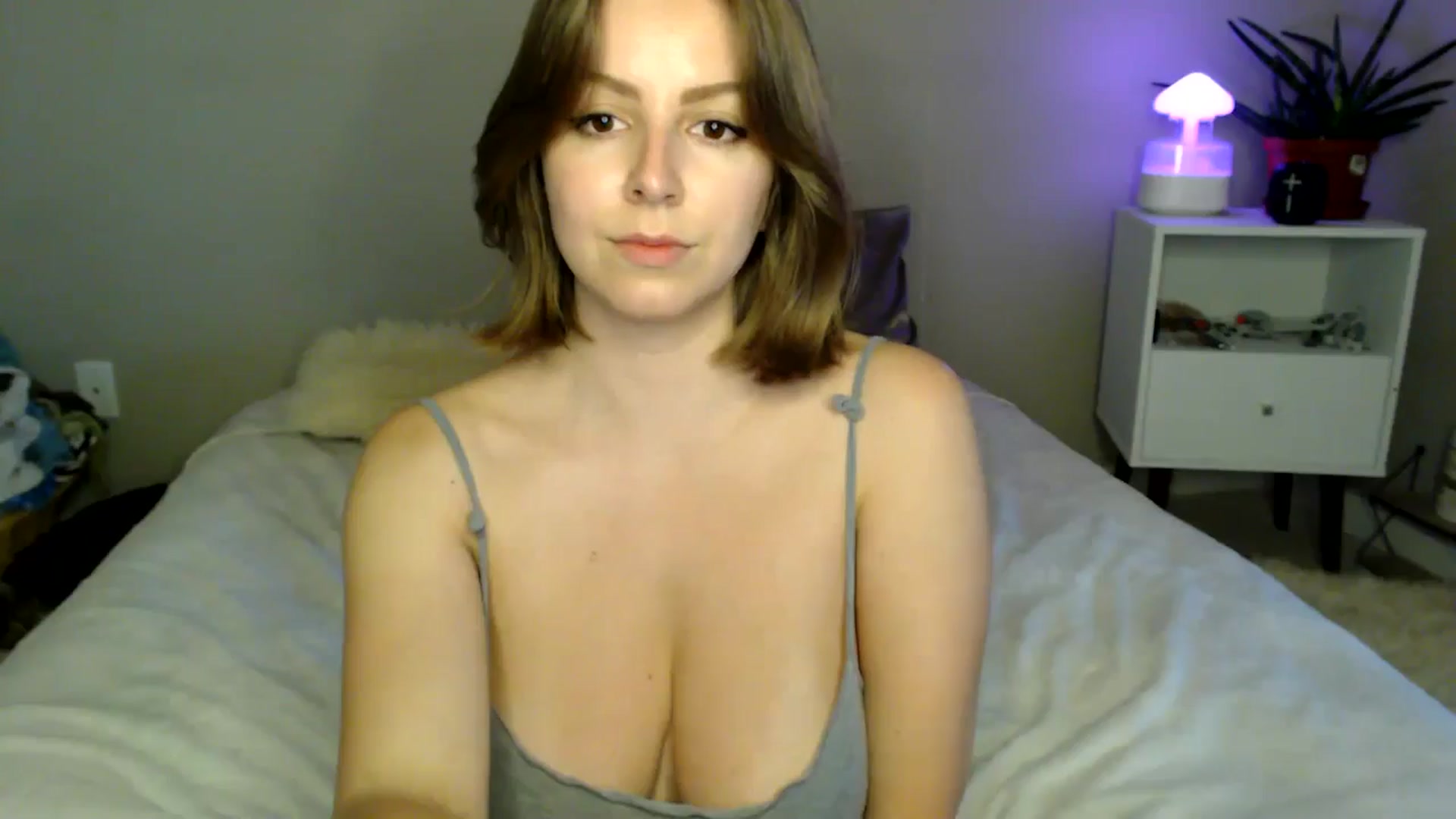 Gallery image thumbnail from MyaDelaney's myfreecams stream on, 06/14/2024, 04:54 image 1 of 20