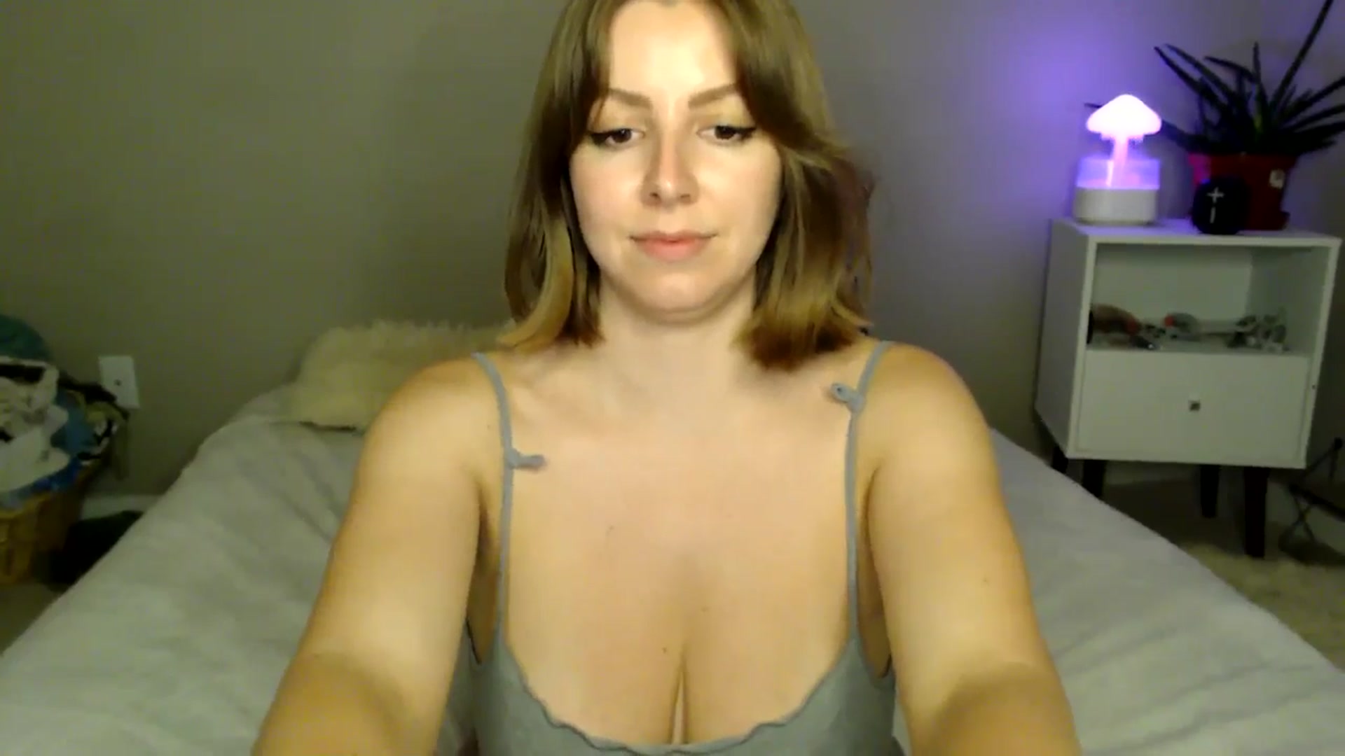 Gallery image thumbnail from MyaDelaney's myfreecams stream on, 06/14/2024, 04:54 image 16 of 20