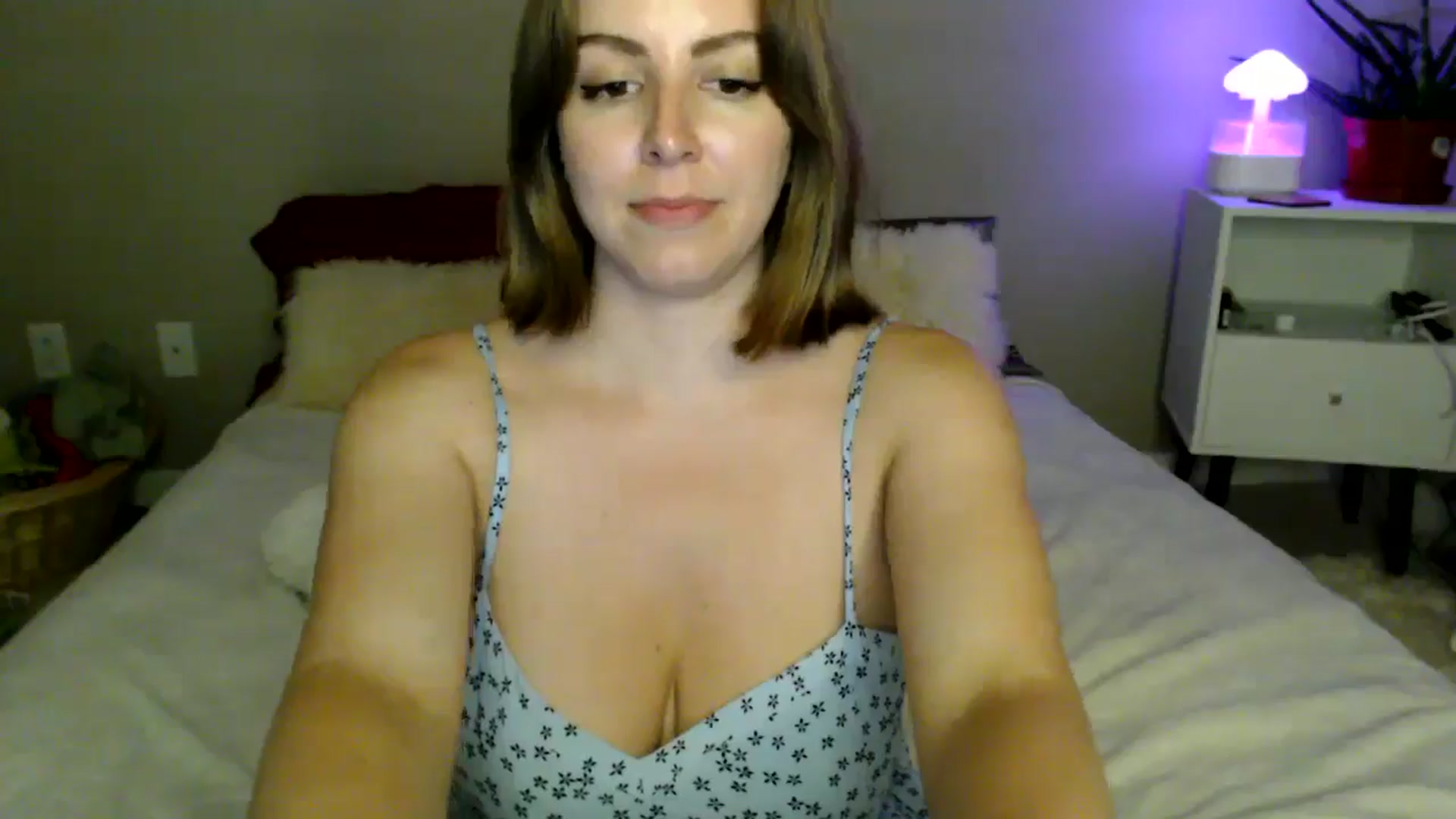 Gallery image thumbnail from MyaDelaney's myfreecams stream on, 07/01/2024, 04:43 image 14 of 20