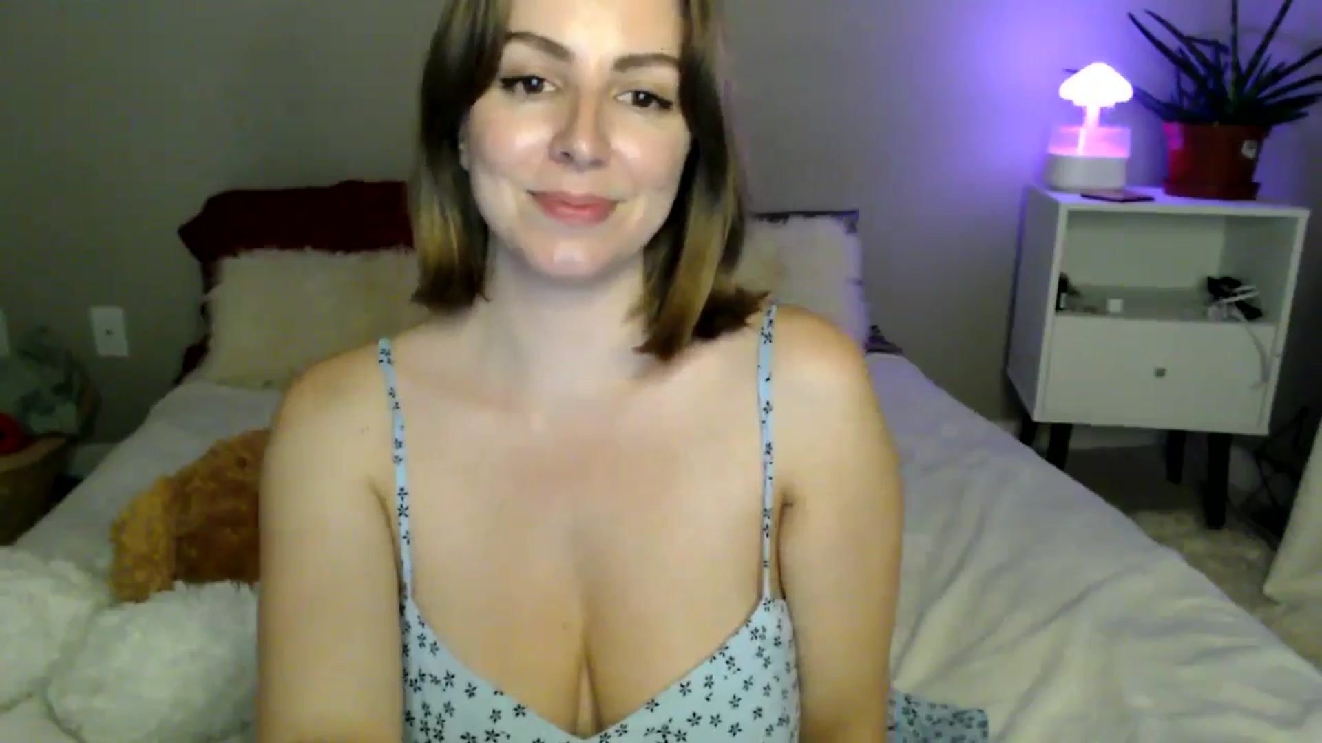 Gallery image thumbnail from MyaDelaney's myfreecams stream on, 07/01/2024, 04:43 image 4 of 20