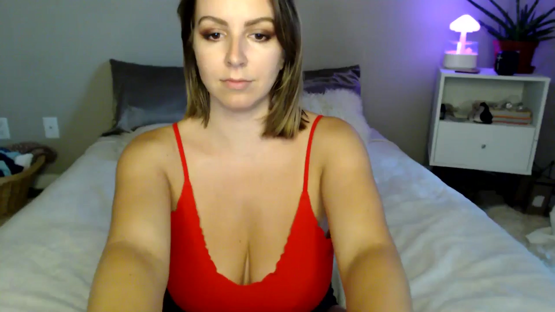Gallery image thumbnail from MyaDelaney's myfreecams stream on, 07/27/2024, 03:31 image 8 of 20