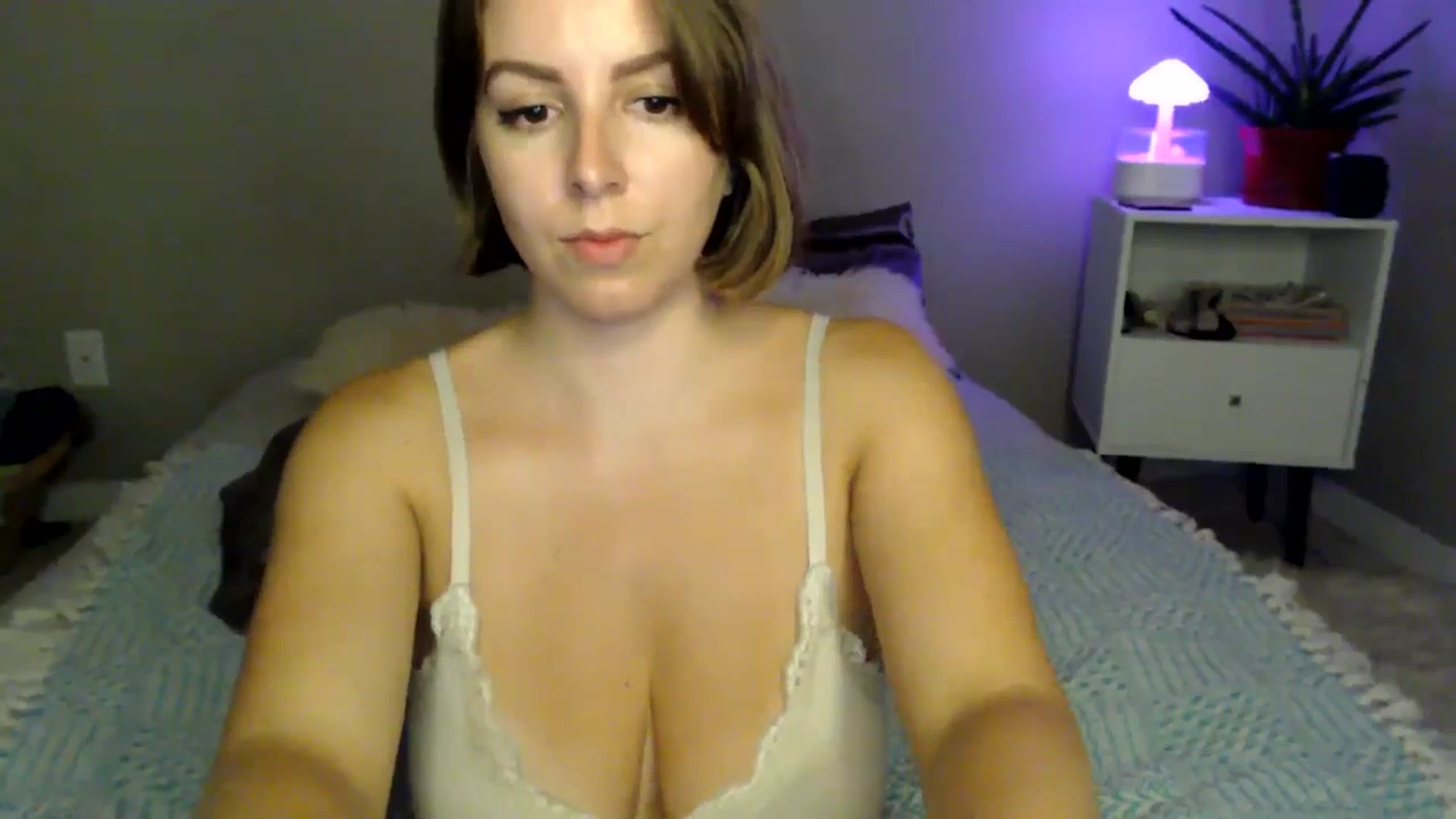 Gallery image thumbnail from MyaDelaney's myfreecams stream on, 07/31/2024, 06:50 image 19 of 20