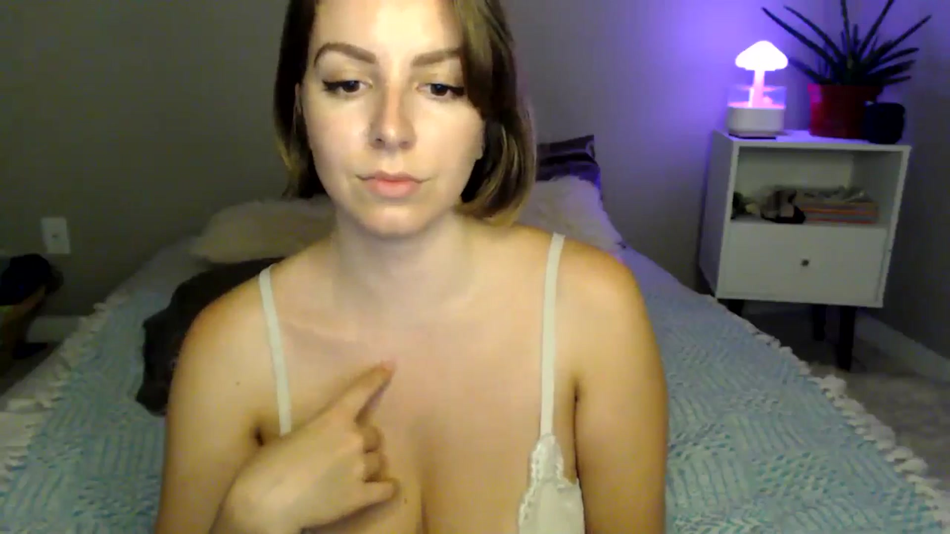 Gallery image thumbnail from MyaDelaney's myfreecams stream on, 07/31/2024, 06:50 image 20 of 20