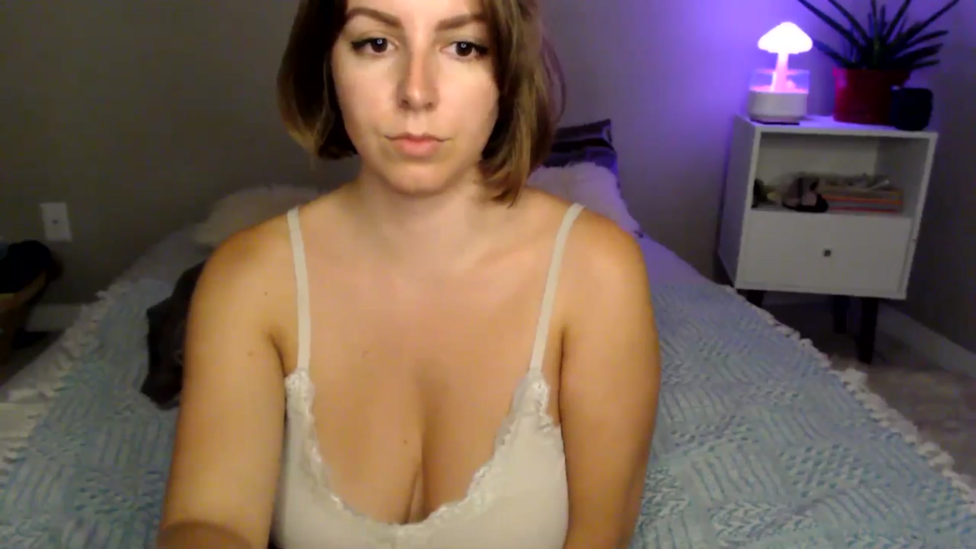 Gallery image thumbnail from MyaDelaney's myfreecams stream on, 07/31/2024, 06:50 image 6 of 20
