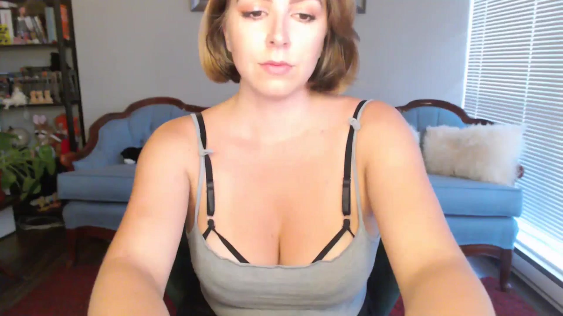 Gallery image thumbnail from MyaDelaney's myfreecams stream on, 08/09/2024, 03:21 image 14 of 20