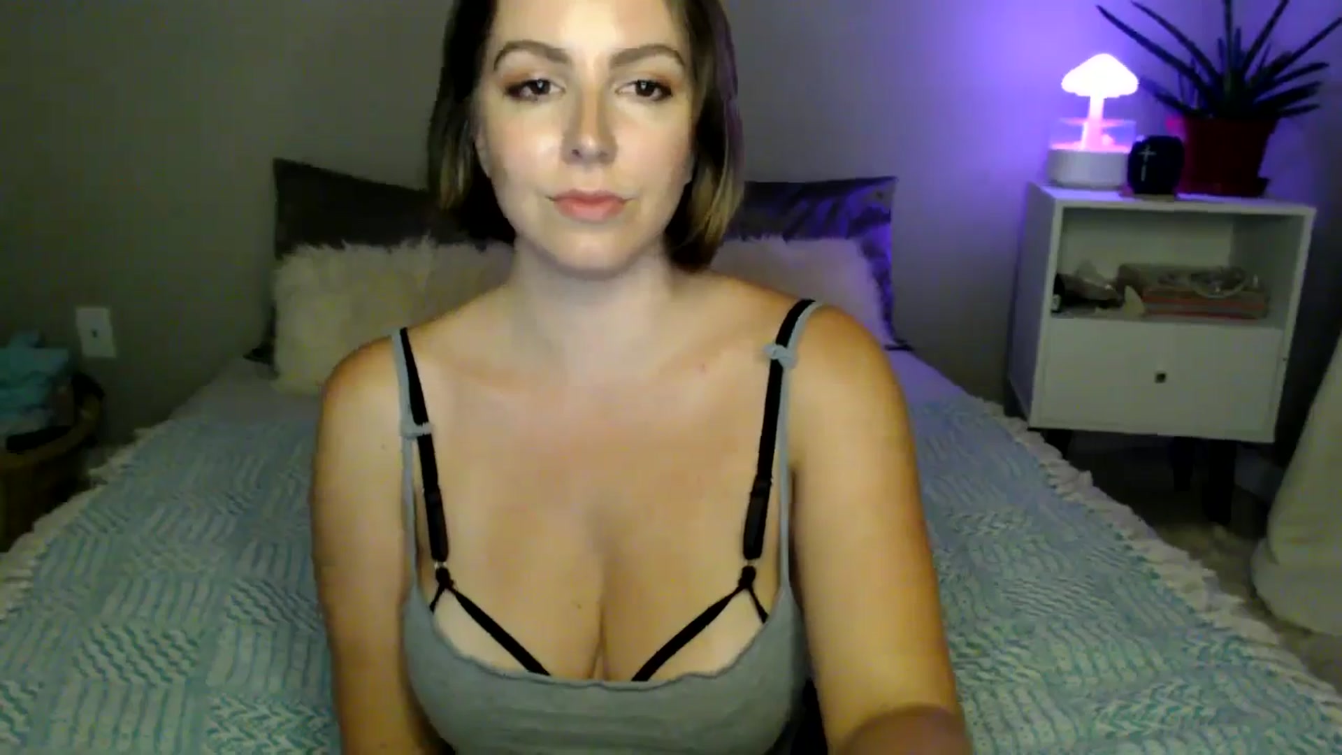 Gallery image thumbnail from MyaDelaney's myfreecams stream on, 08/09/2024, 04:57 image 4 of 20