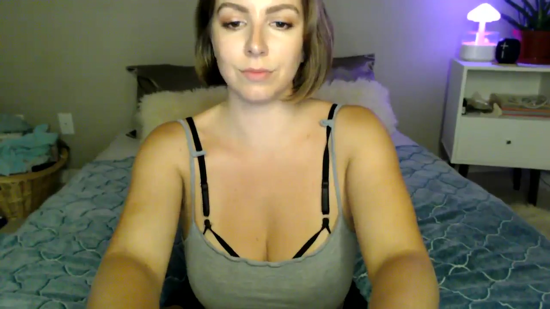 Gallery image thumbnail from MyaDelaney's myfreecams stream on, 08/09/2024, 06:05 image 10 of 20