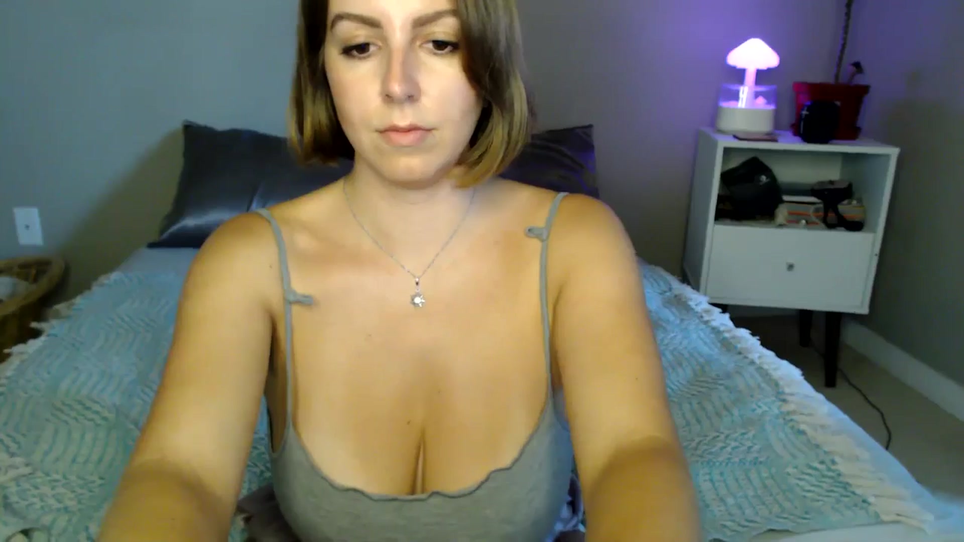 Gallery image thumbnail from MyaDelaney's myfreecams stream on, 08/18/2024, 02:11 image 16 of 20