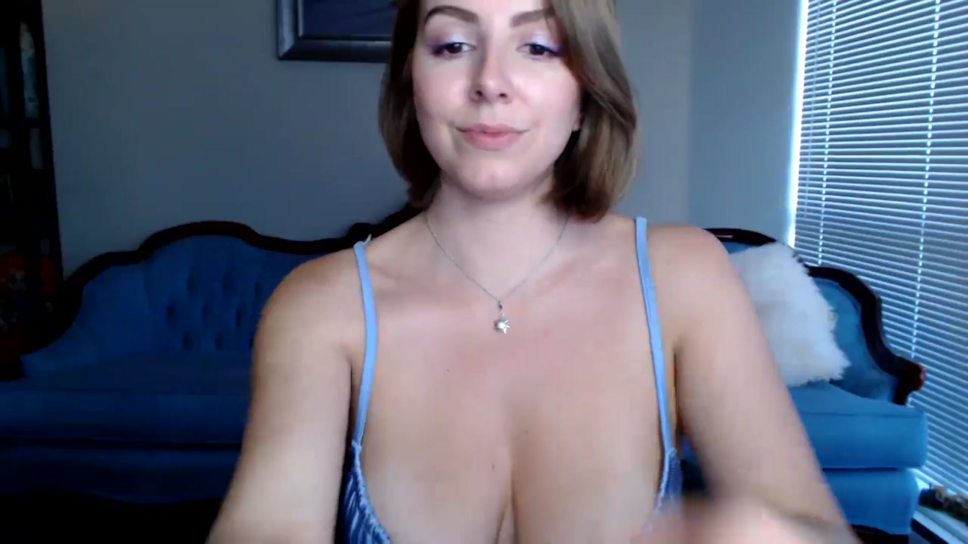 Gallery image thumbnail from MyaDelaney's myfreecams stream on, 09/28/2024, 01:43 image 6 of 20