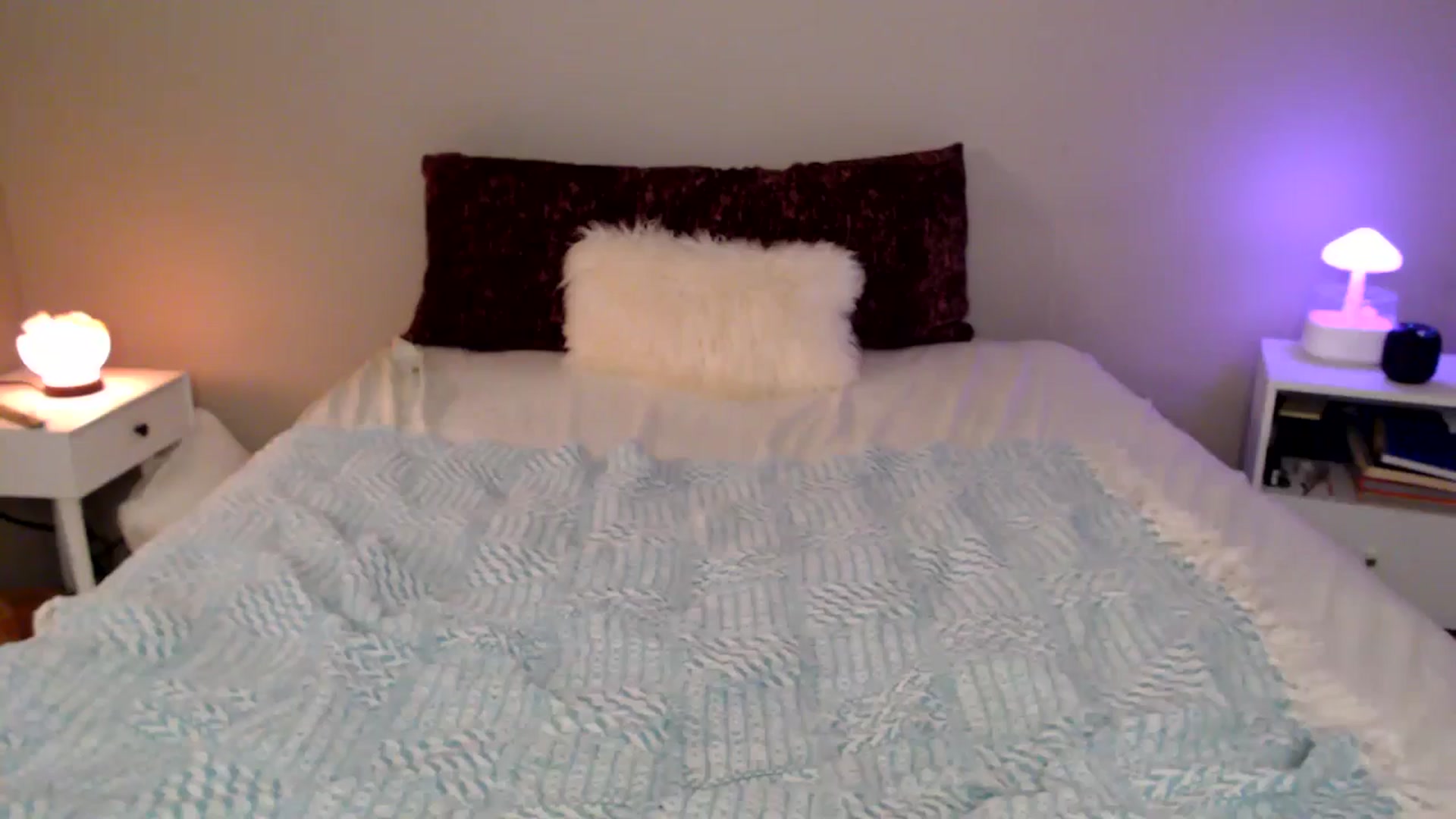 Gallery image thumbnail from MyaDelaney's myfreecams stream on, 10/01/2024, 04:05 image 4 of 20
