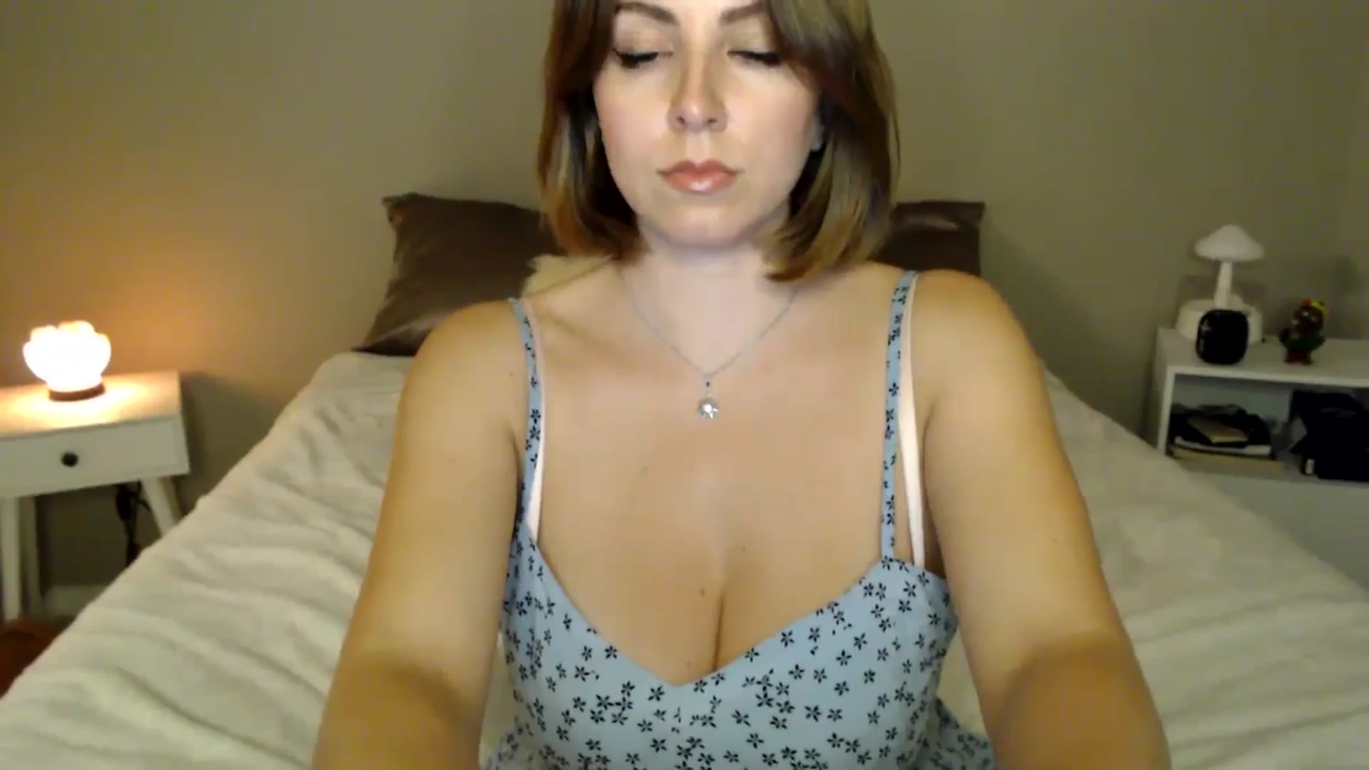 Gallery image thumbnail from MyaDelaney's myfreecams stream on, 10/13/2024, 02:08 image 12 of 20
