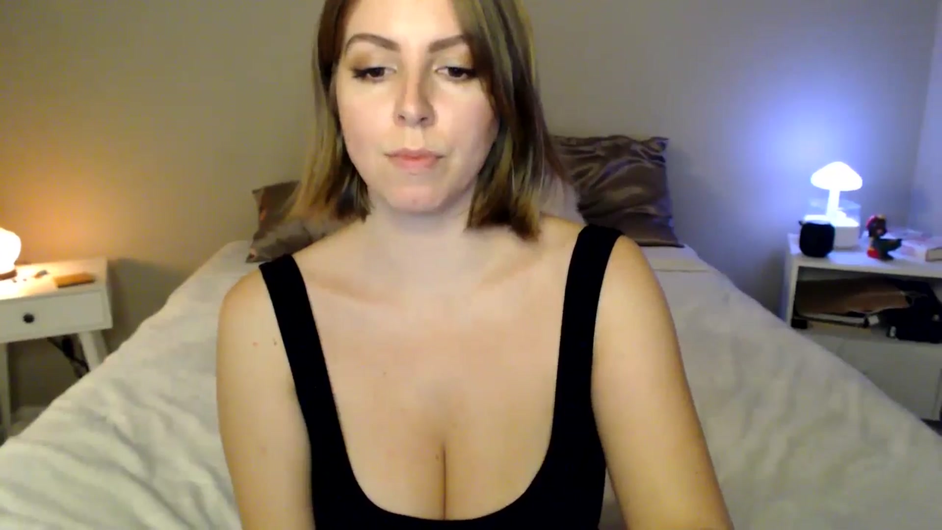 Gallery image thumbnail from MyaDelaney's myfreecams stream on, 10/28/2024, 06:26 image 2 of 20