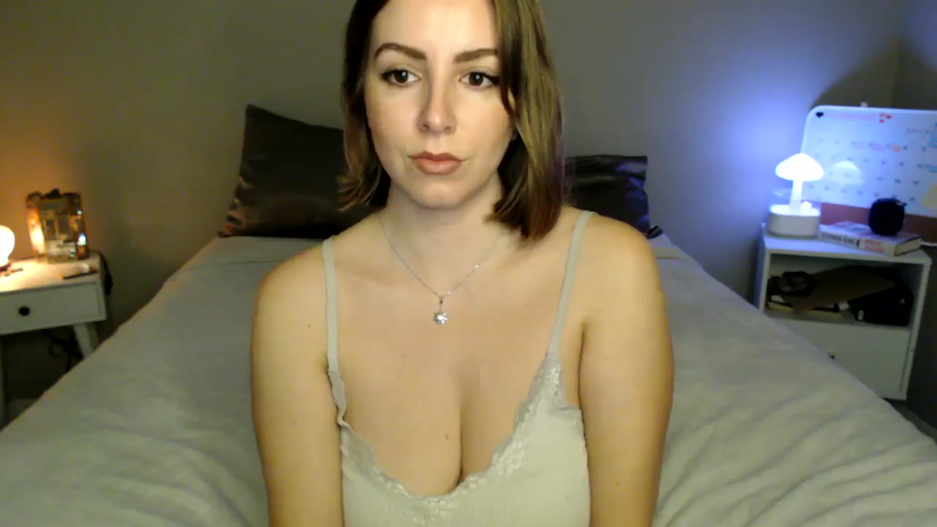 Gallery image thumbnail from MyaDelaney's myfreecams stream on, 11/13/2024, 05:32 image 14 of 20